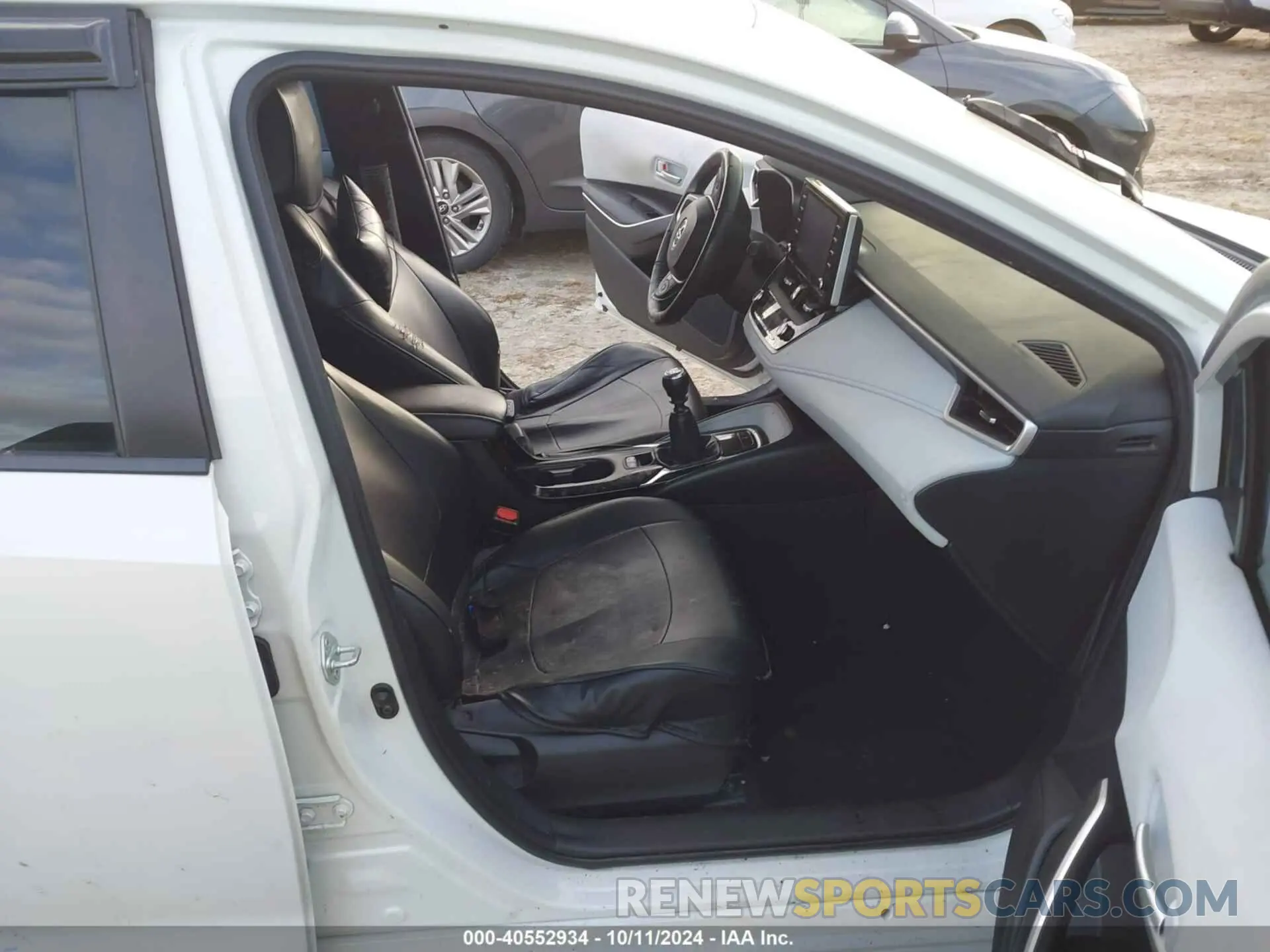 5 Photograph of a damaged car JTDM4RCE0LJ036268 TOYOTA COROLLA 2020