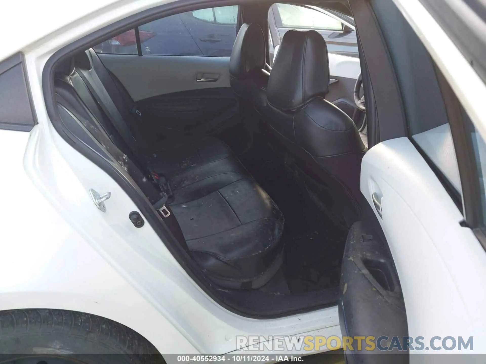 8 Photograph of a damaged car JTDM4RCE0LJ036268 TOYOTA COROLLA 2020