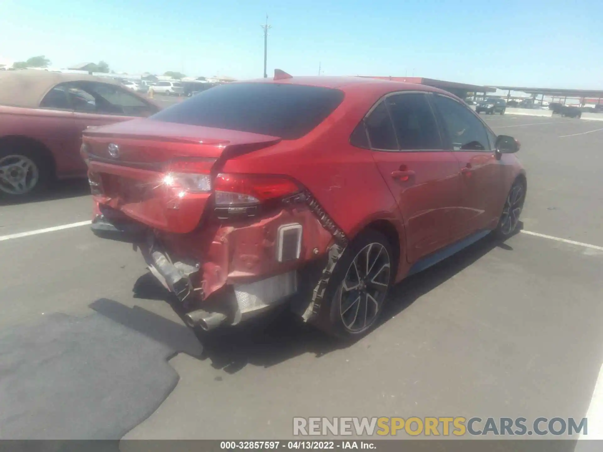 4 Photograph of a damaged car JTDM4RCE8LJ000876 TOYOTA COROLLA 2020