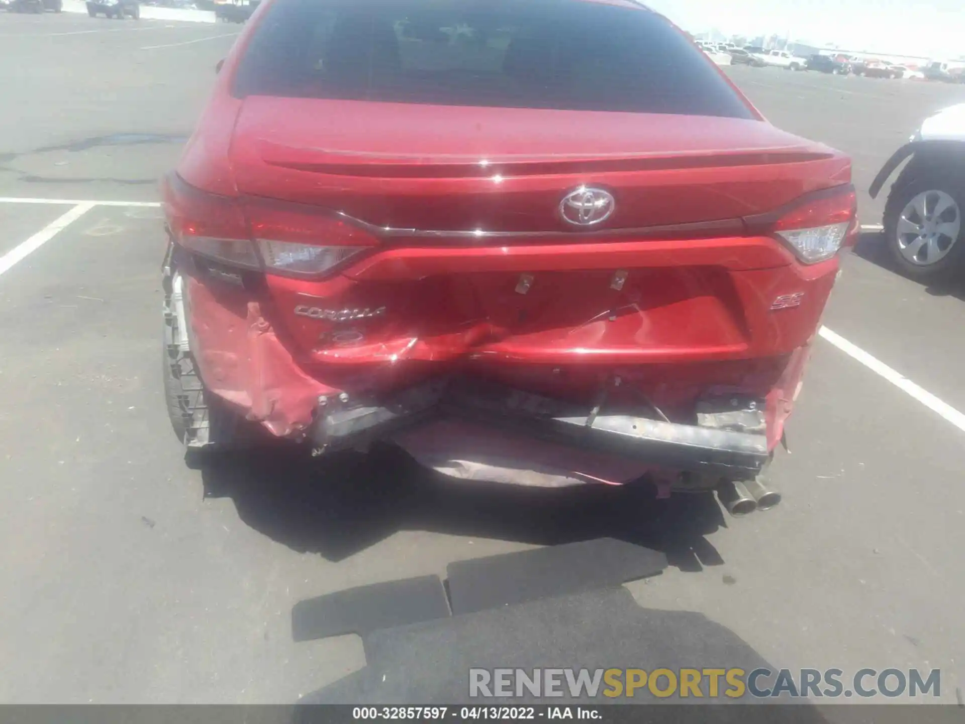 6 Photograph of a damaged car JTDM4RCE8LJ000876 TOYOTA COROLLA 2020