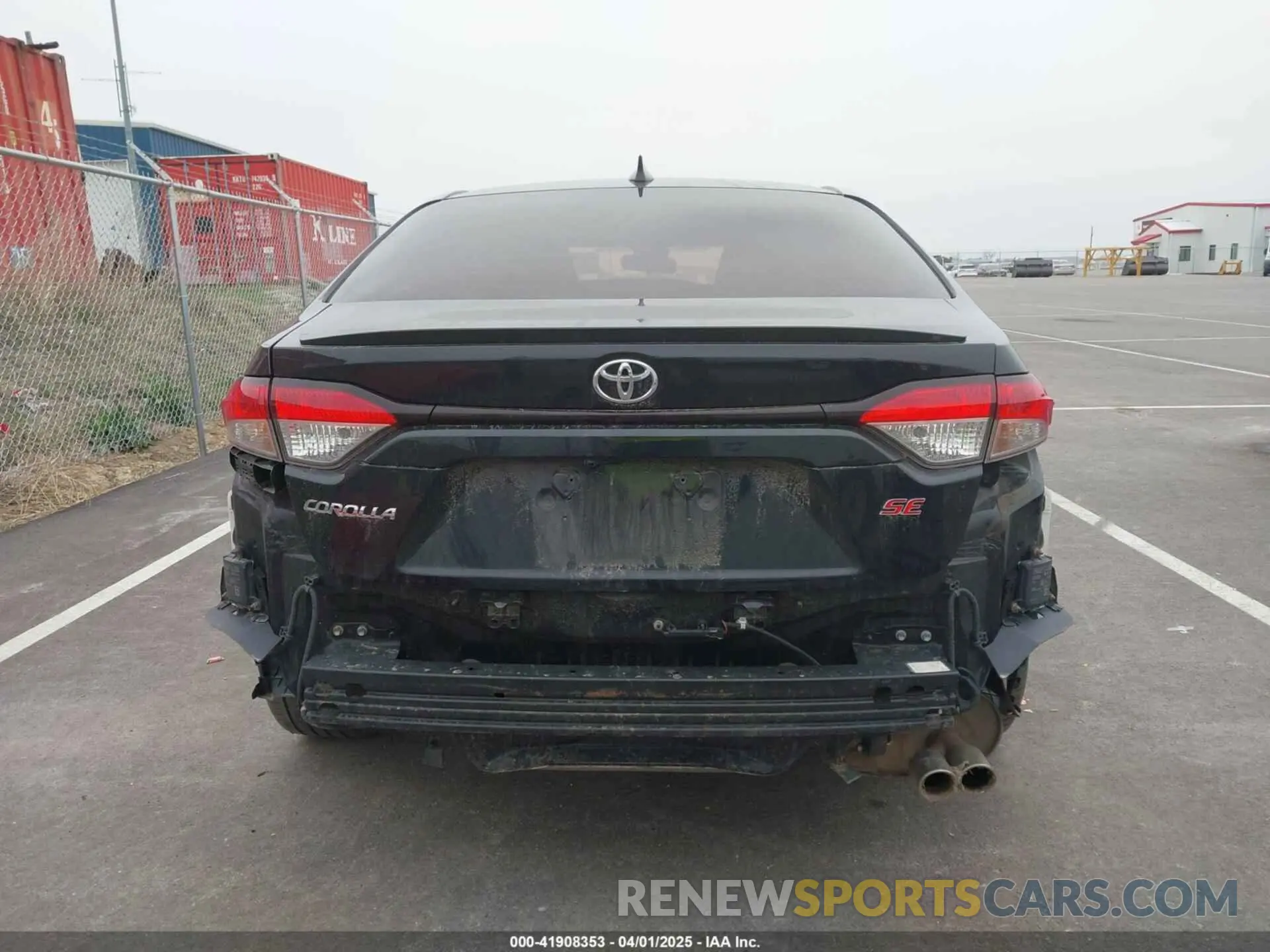 16 Photograph of a damaged car JTDP4RCE0LJ008905 TOYOTA COROLLA 2020