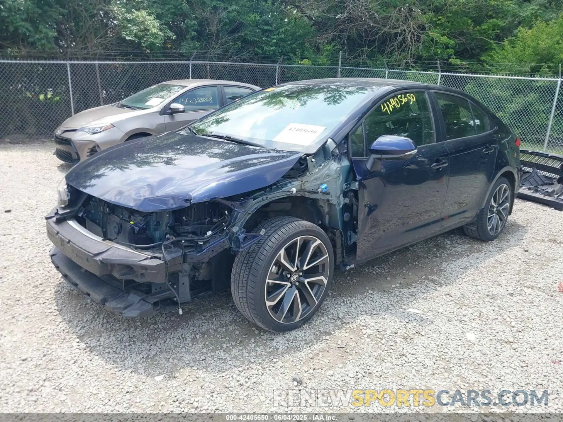 2 Photograph of a damaged car JTDP4RCE1LJ002997 TOYOTA COROLLA 2020