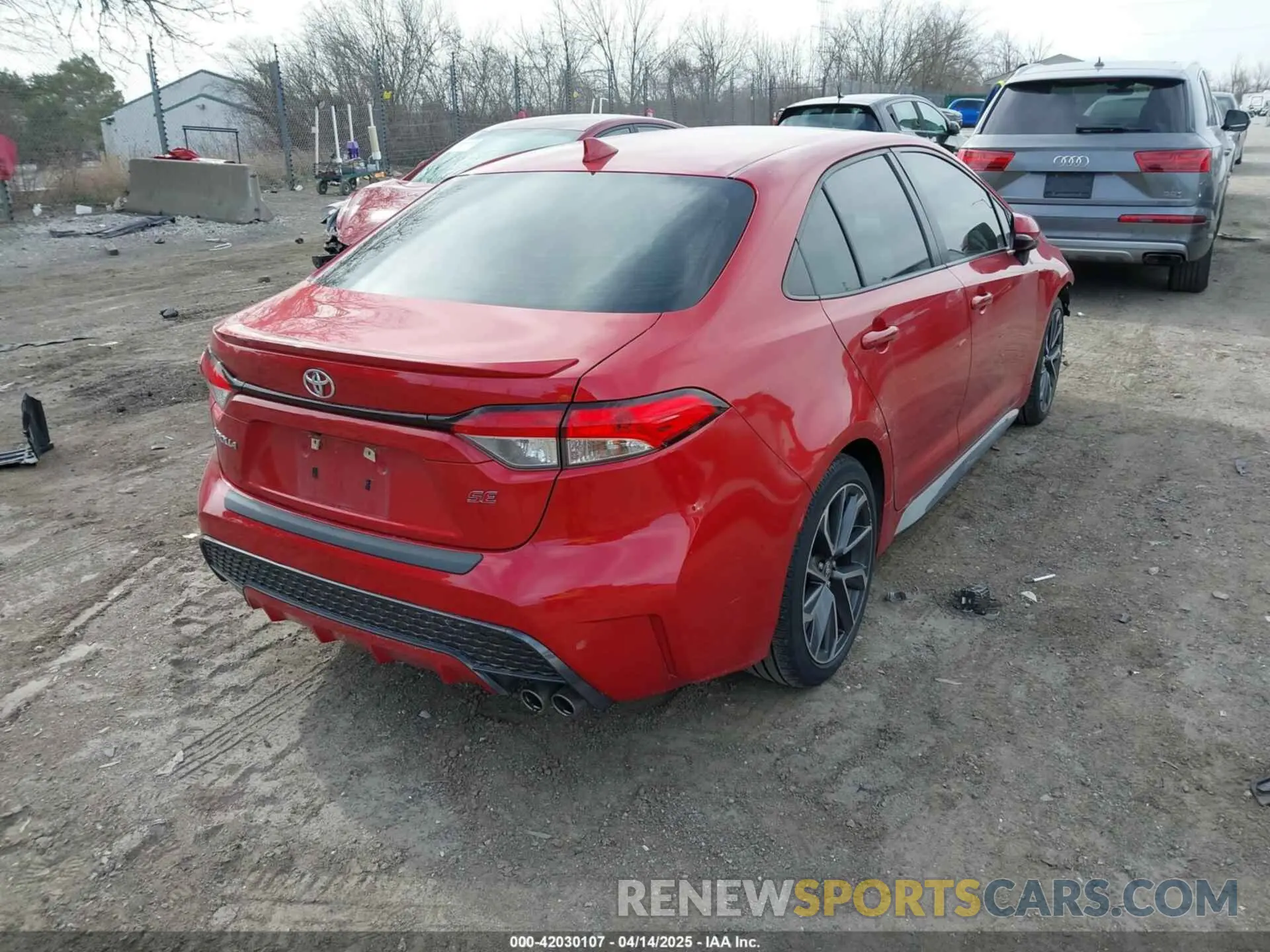 4 Photograph of a damaged car JTDP4RCE1LJ021517 TOYOTA COROLLA 2020