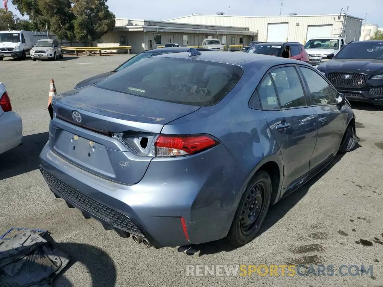 3 Photograph of a damaged car JTDP4RCE1LJ029200 TOYOTA COROLLA 2020