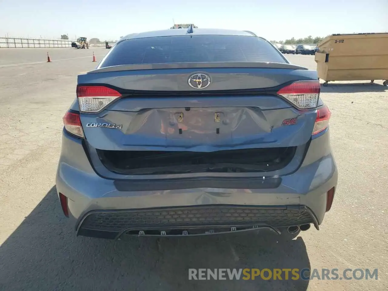 6 Photograph of a damaged car JTDP4RCE1LJ030847 TOYOTA COROLLA 2020