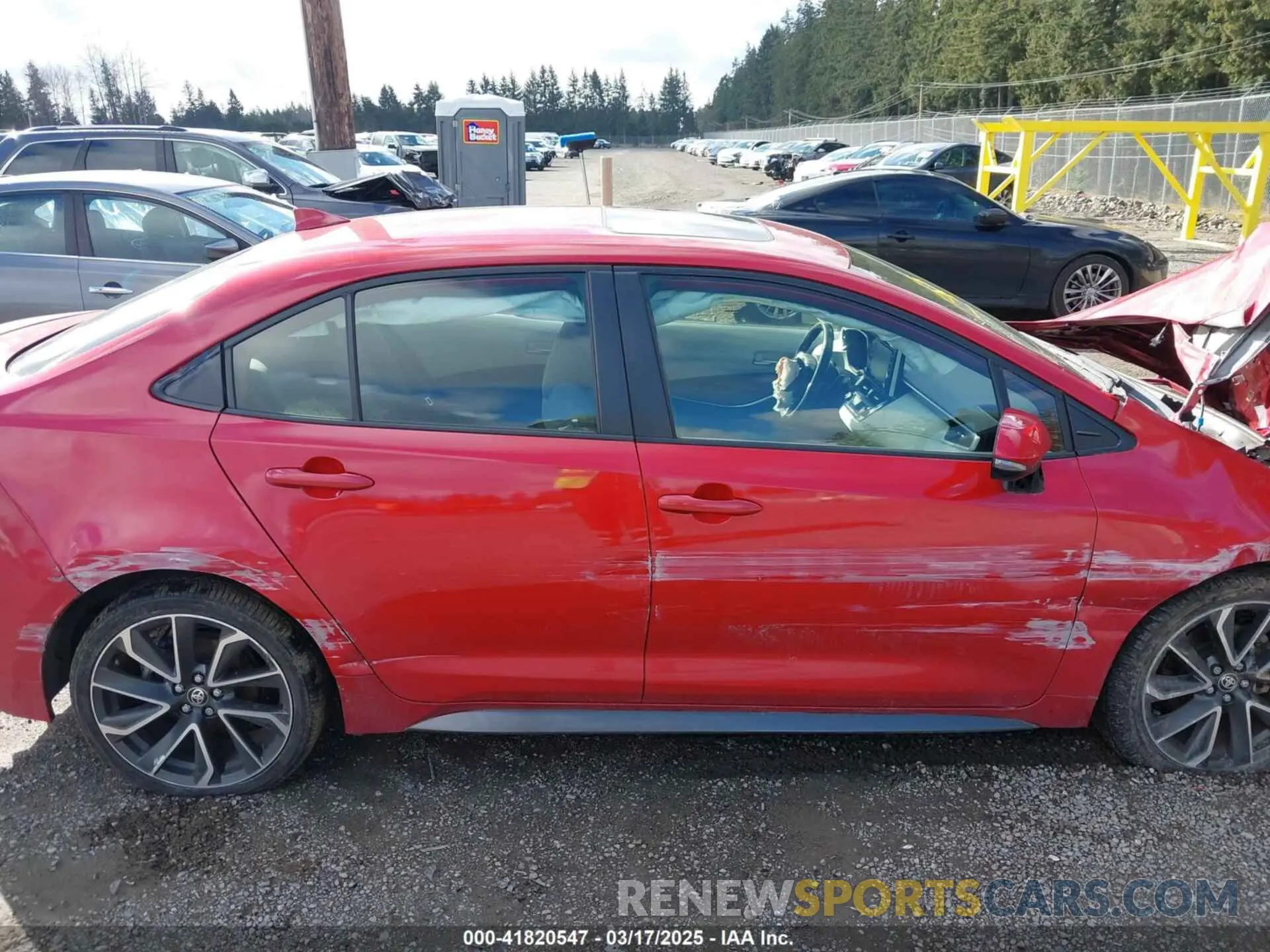 13 Photograph of a damaged car JTDP4RCE1LJ044005 TOYOTA COROLLA 2020