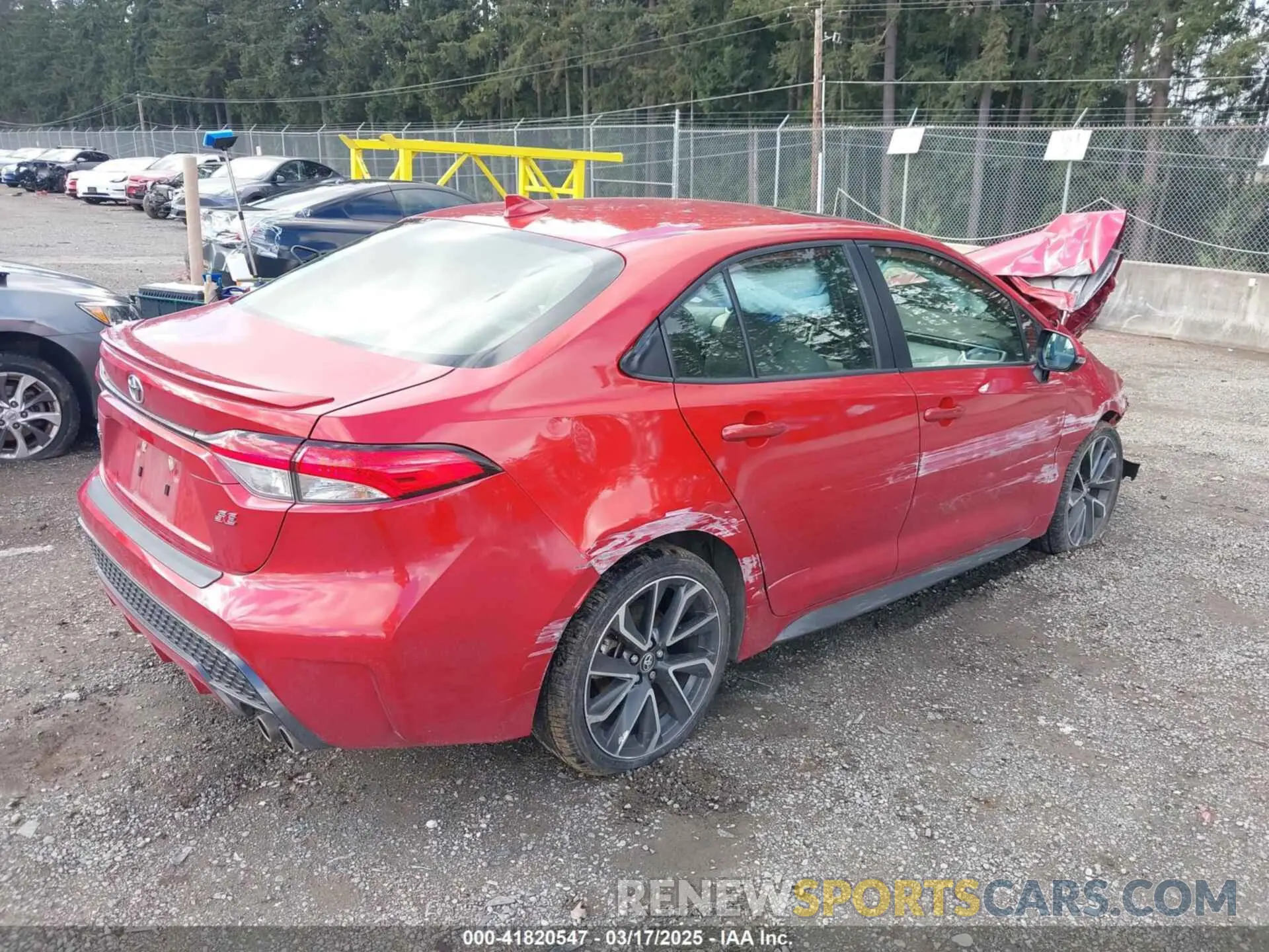 4 Photograph of a damaged car JTDP4RCE1LJ044005 TOYOTA COROLLA 2020