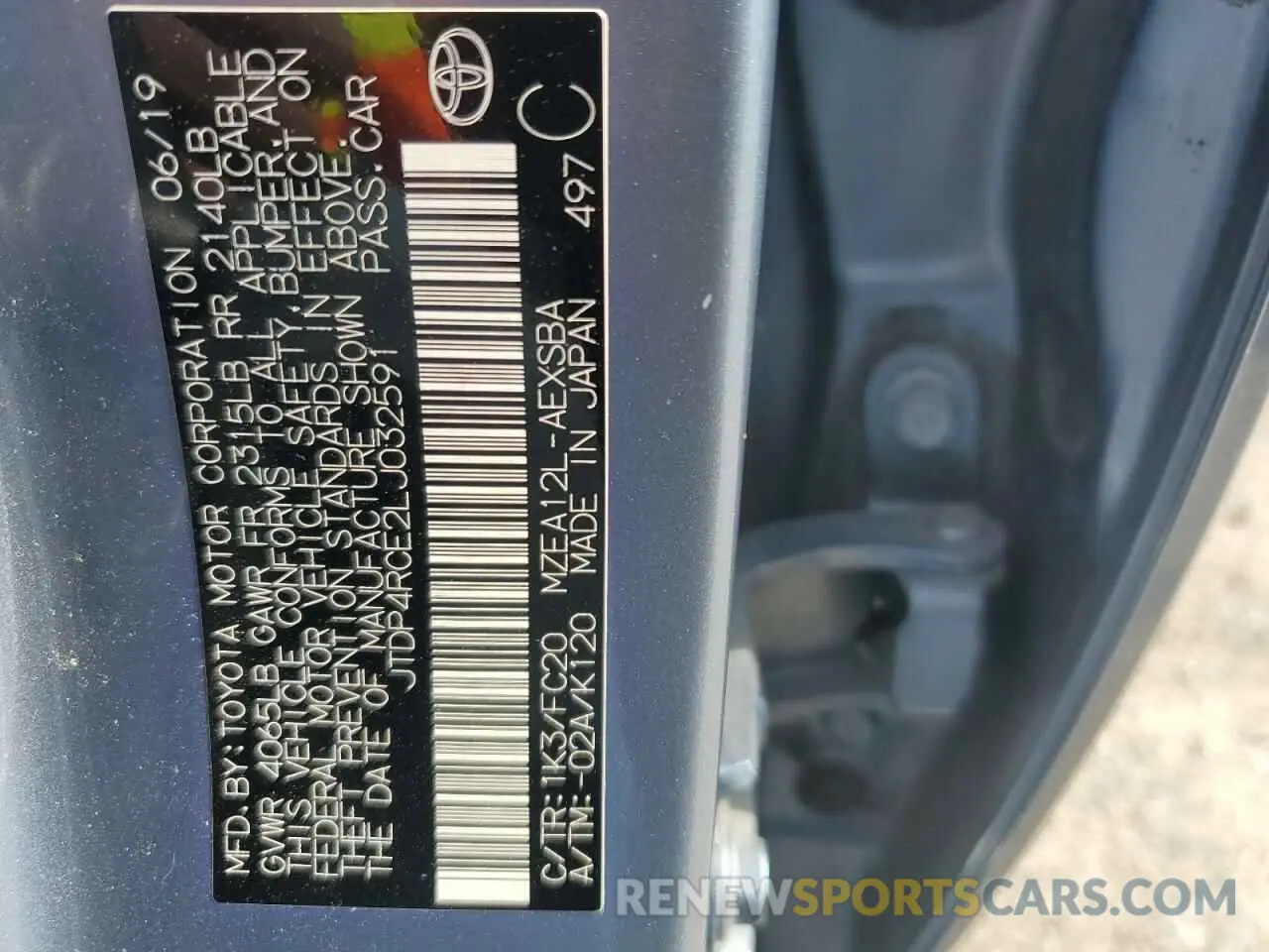 13 Photograph of a damaged car JTDP4RCE2LJ032591 TOYOTA COROLLA 2020