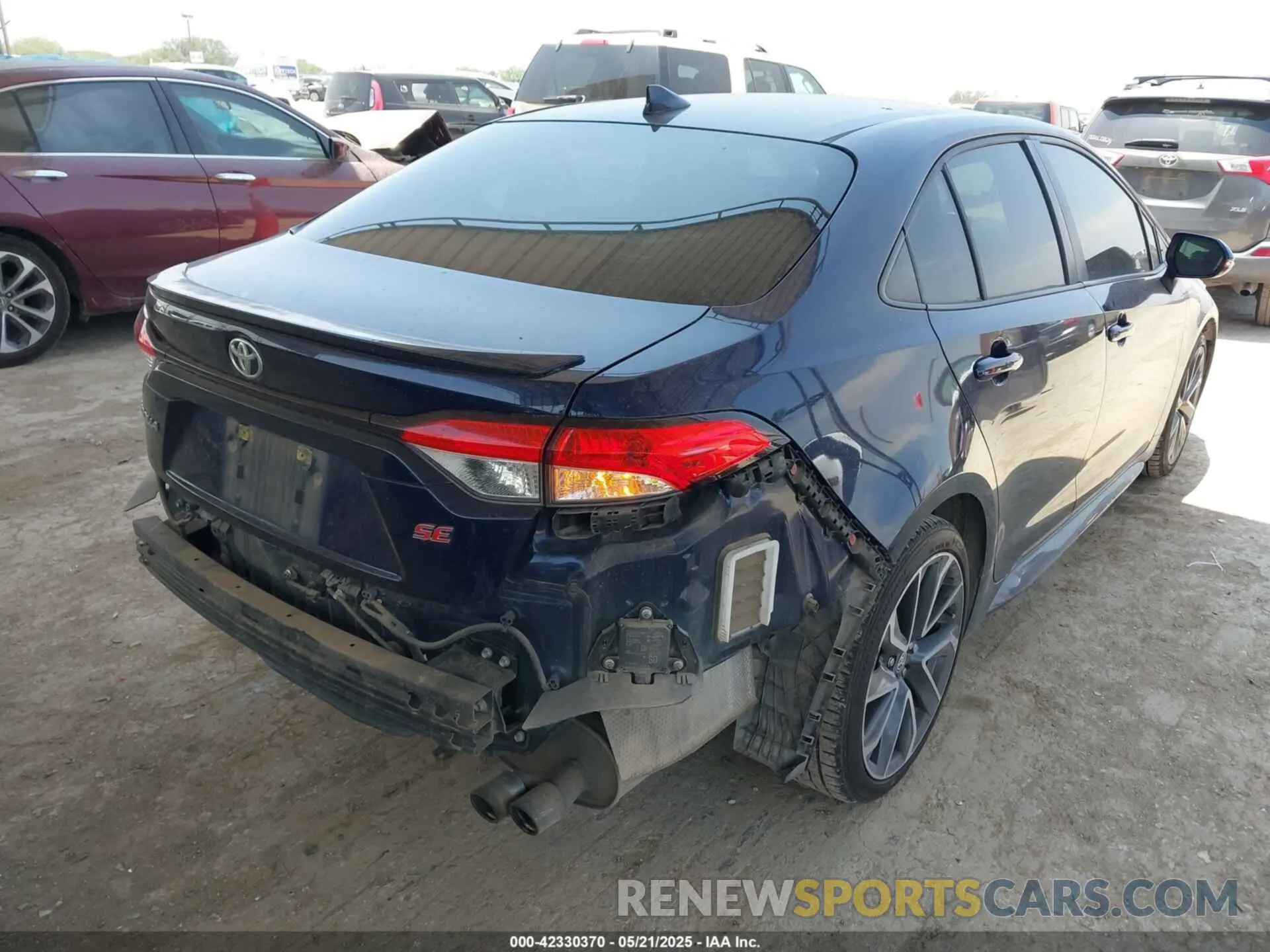 4 Photograph of a damaged car JTDP4RCE3LJ014536 TOYOTA COROLLA 2020