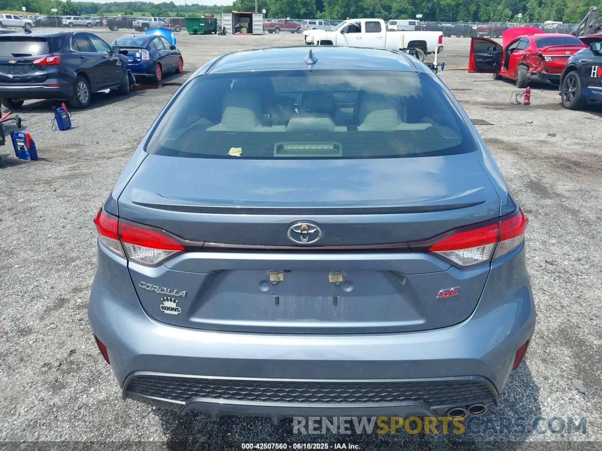 16 Photograph of a damaged car JTDP4RCE3LJ028047 TOYOTA COROLLA 2020