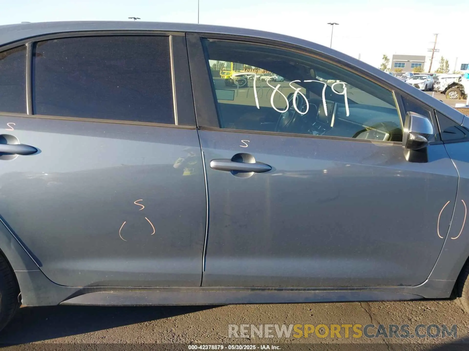14 Photograph of a damaged car JTDP4RCE4LJ039526 TOYOTA COROLLA 2020