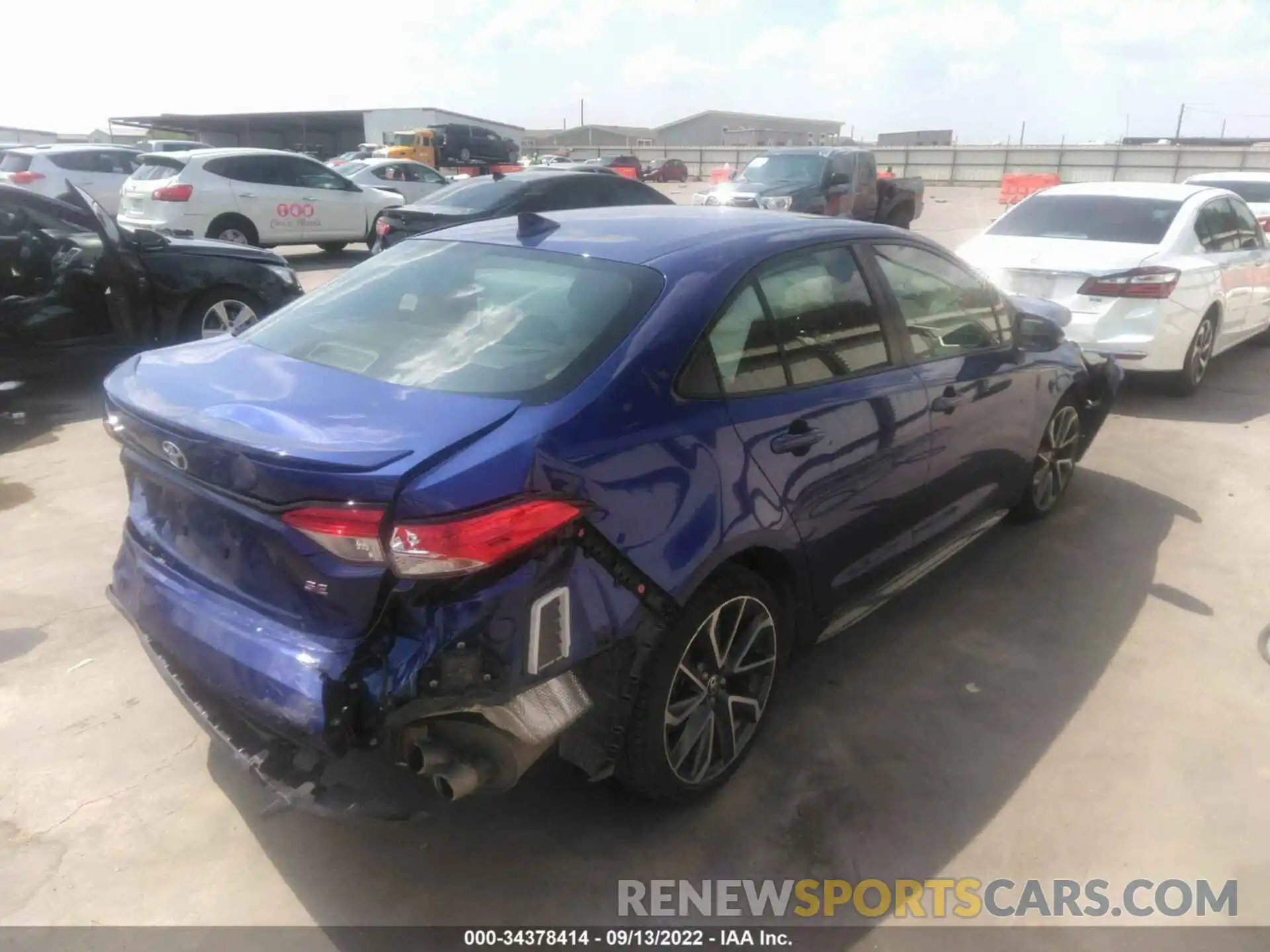 4 Photograph of a damaged car JTDP4RCE5LJ004431 TOYOTA COROLLA 2020