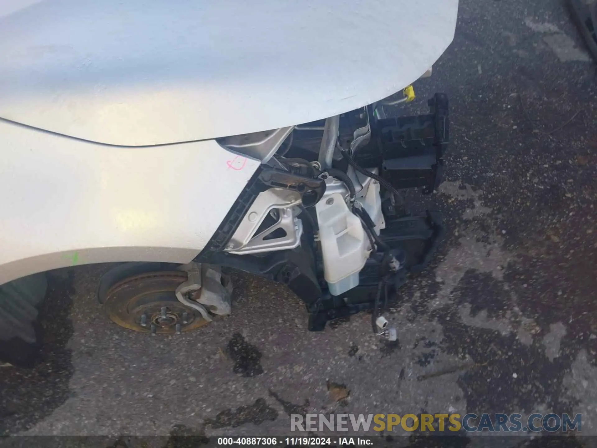 6 Photograph of a damaged car JTDP4RCE6LJ007368 TOYOTA COROLLA 2020