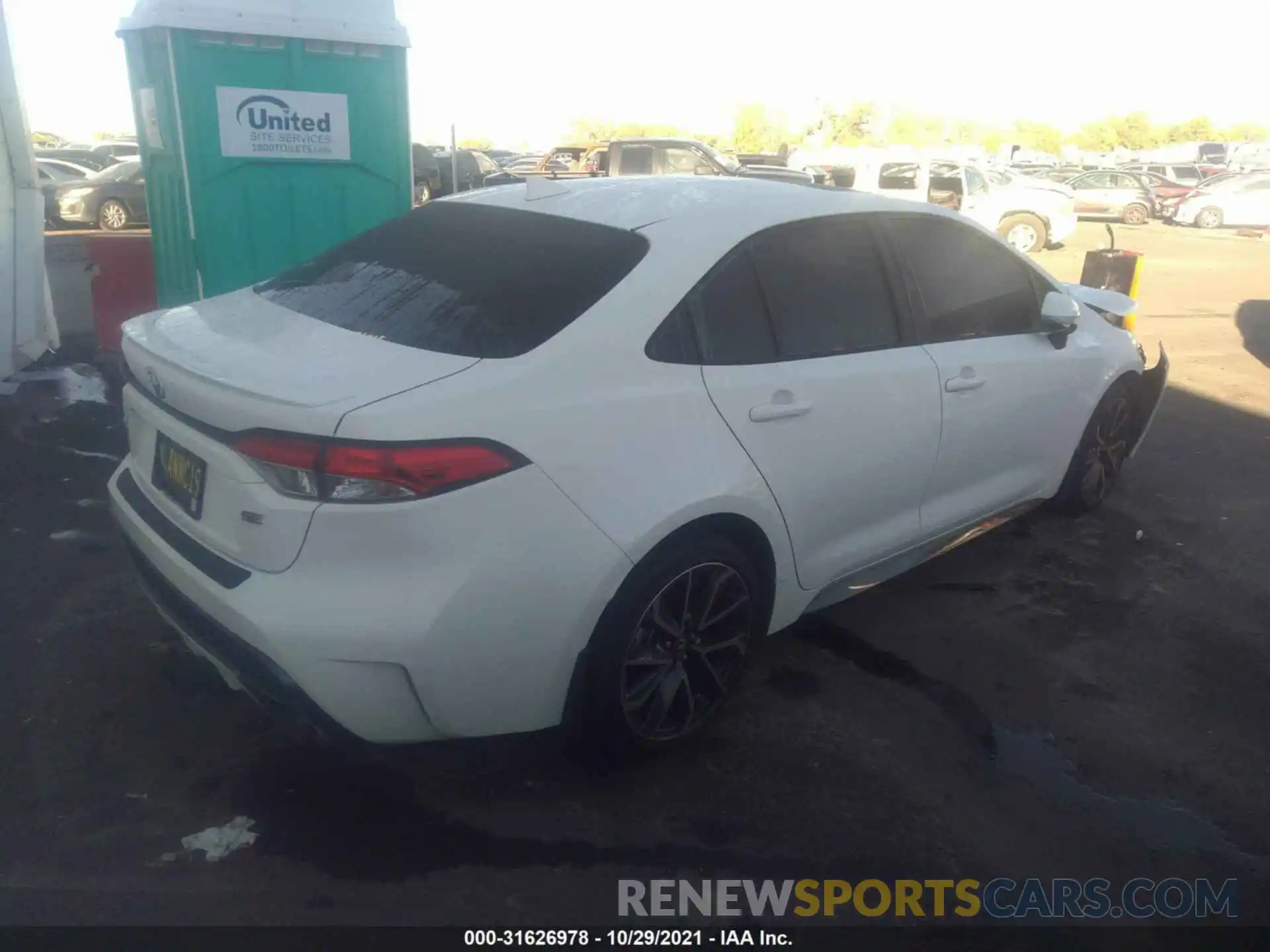 4 Photograph of a damaged car JTDP4RCE7LJ016452 TOYOTA COROLLA 2020