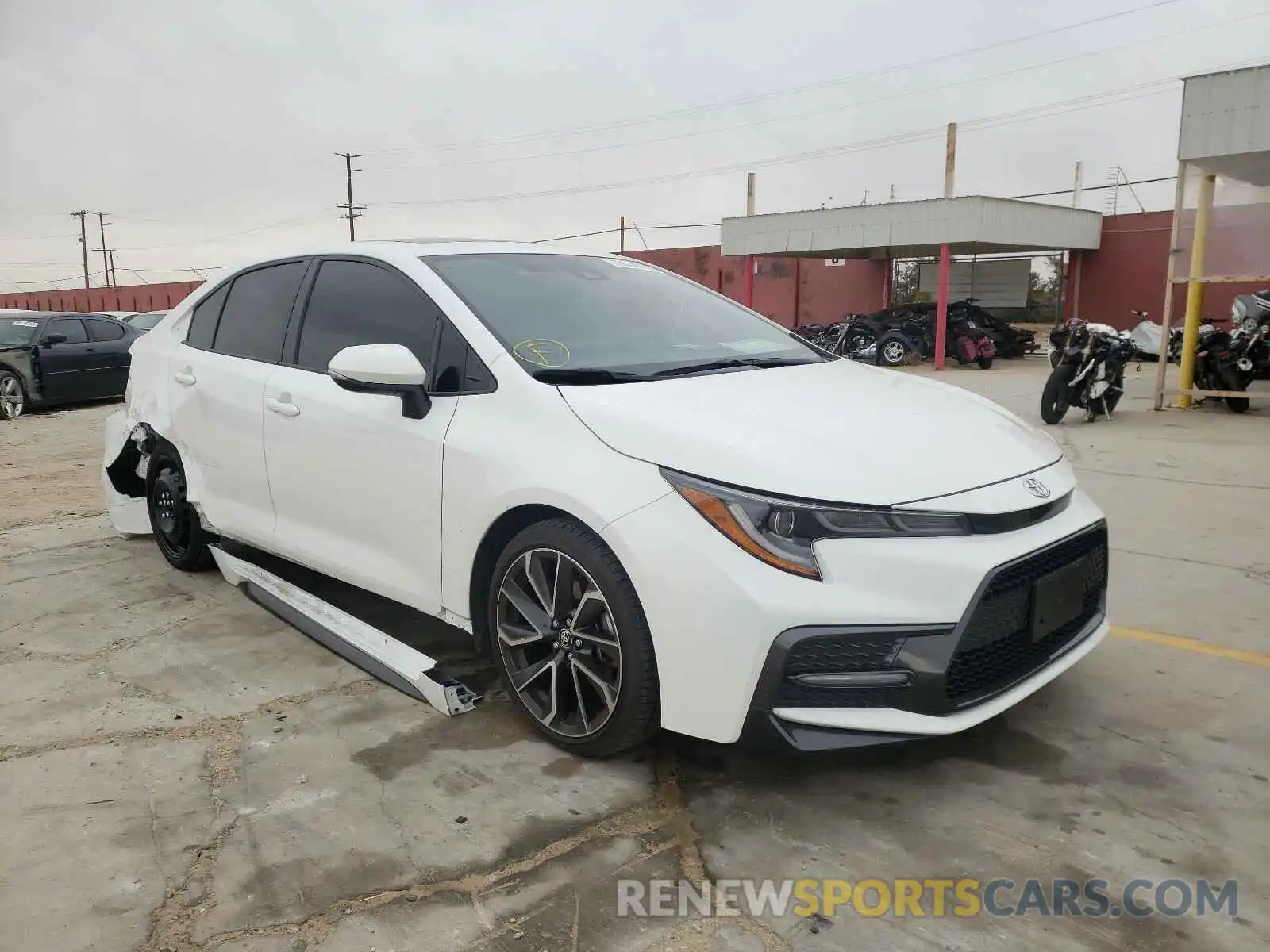 1 Photograph of a damaged car JTDP4RCE7LJ036765 TOYOTA COROLLA 2020