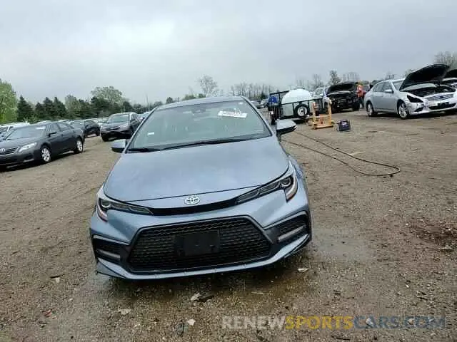 13 Photograph of a damaged car JTDP4RCE7LJ040413 TOYOTA COROLLA 2020