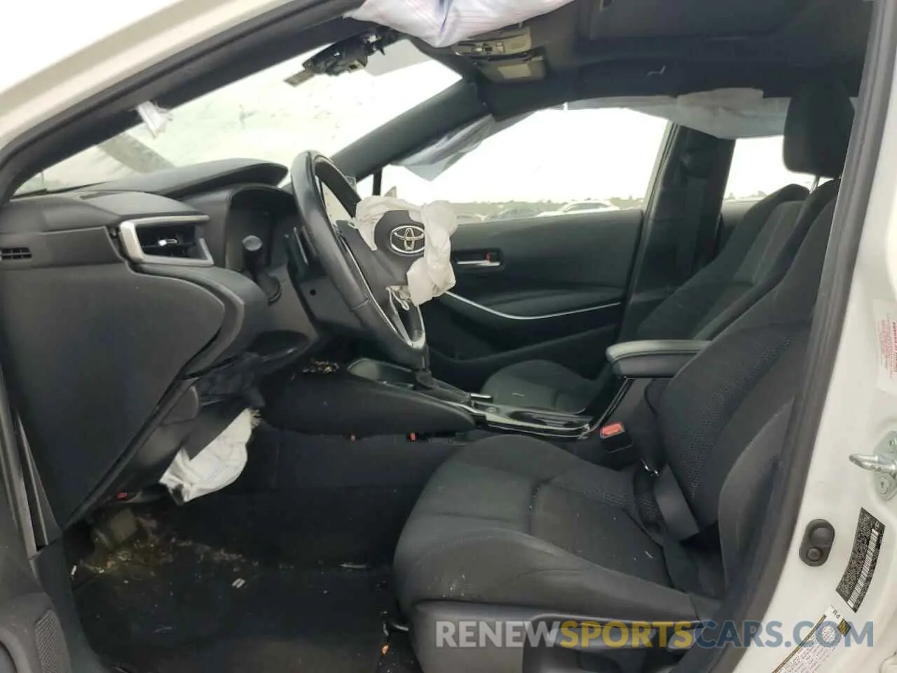 7 Photograph of a damaged car JTDP4RCE8LJ013608 TOYOTA COROLLA 2020