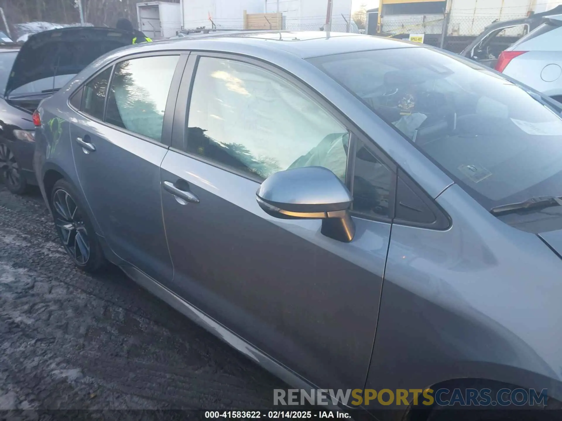 13 Photograph of a damaged car JTDP4RCE8LJ032031 TOYOTA COROLLA 2020