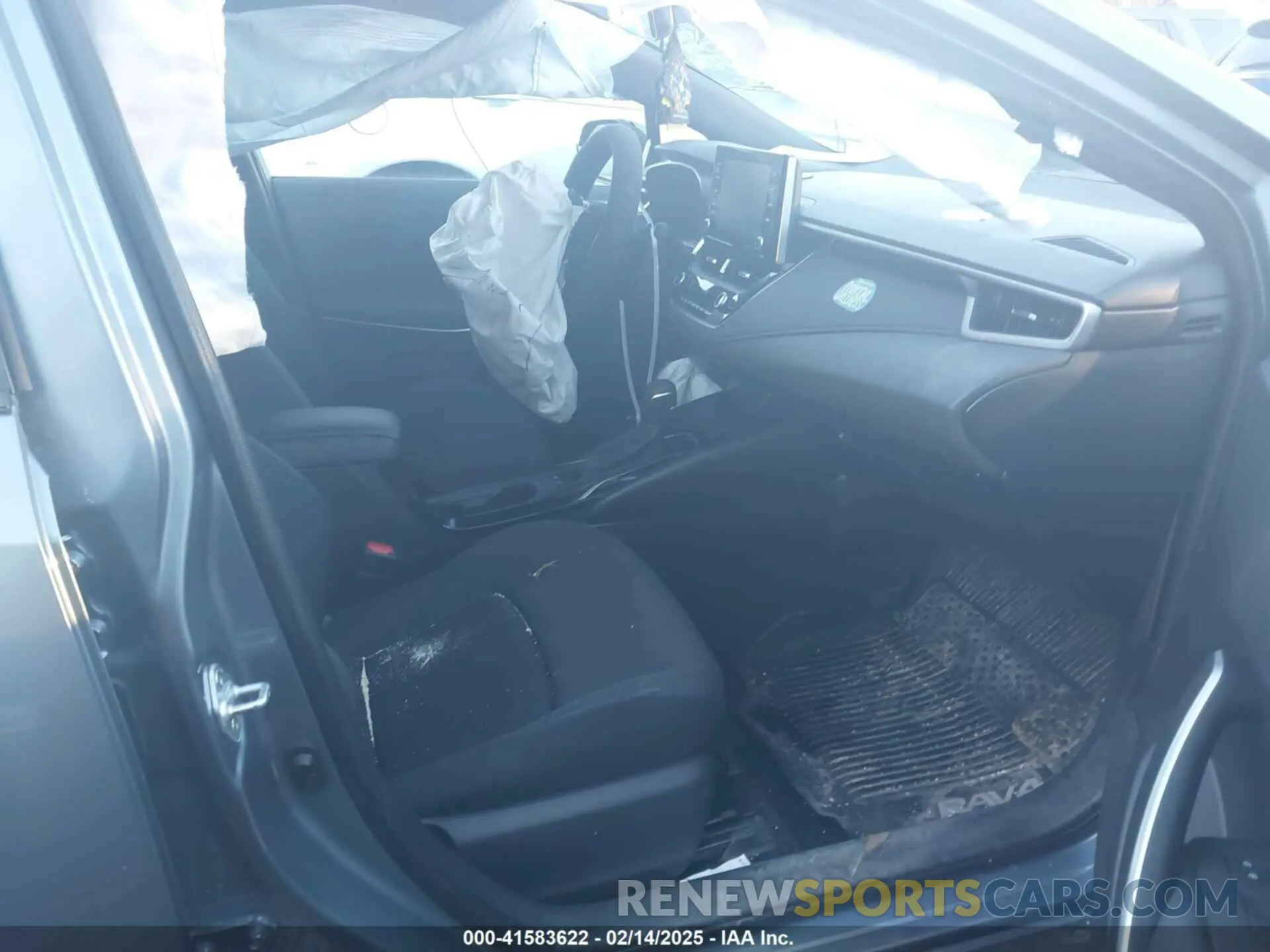 5 Photograph of a damaged car JTDP4RCE8LJ032031 TOYOTA COROLLA 2020