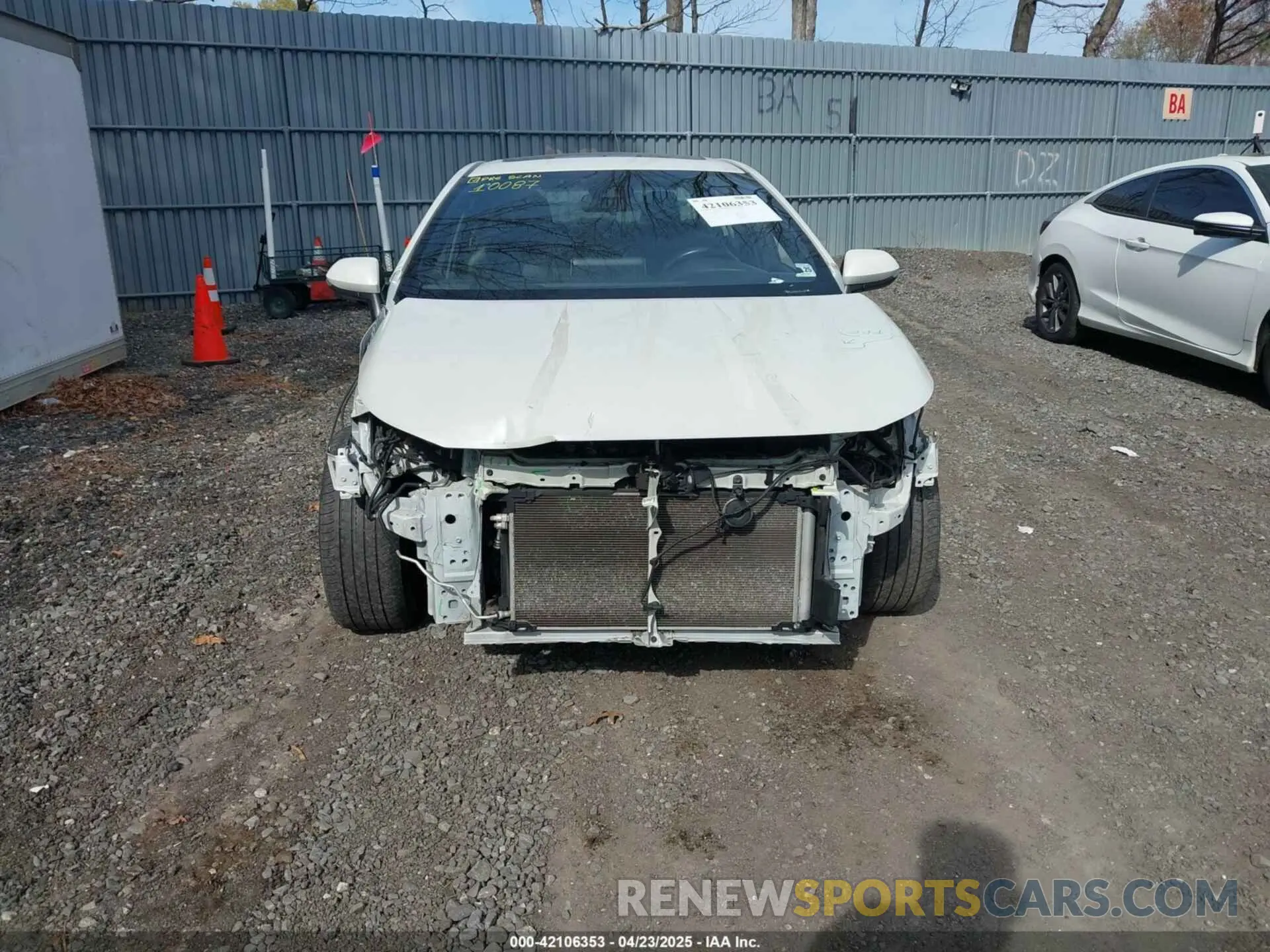 13 Photograph of a damaged car JTDP4RCE9LJ000933 TOYOTA COROLLA 2020