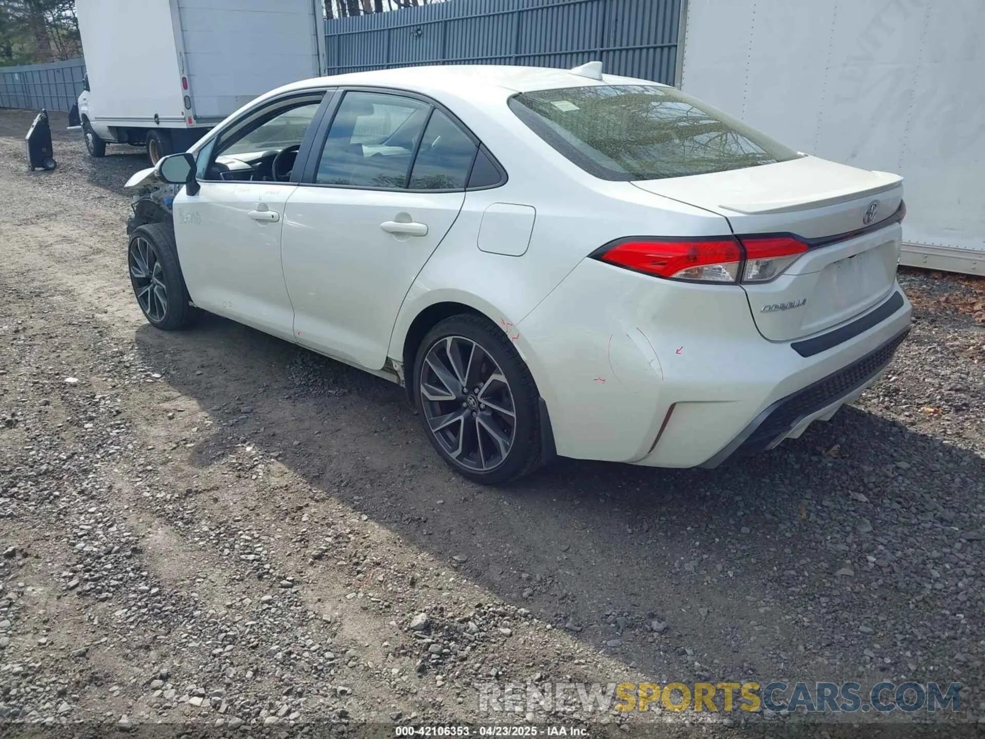 3 Photograph of a damaged car JTDP4RCE9LJ000933 TOYOTA COROLLA 2020