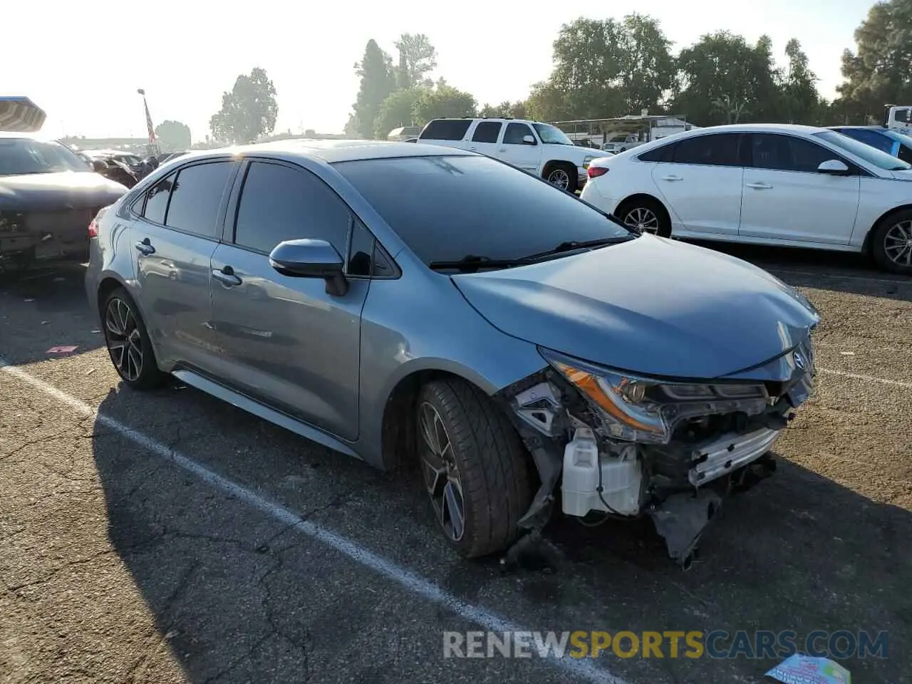 4 Photograph of a damaged car JTDP4RCE9LJ016517 TOYOTA COROLLA 2020