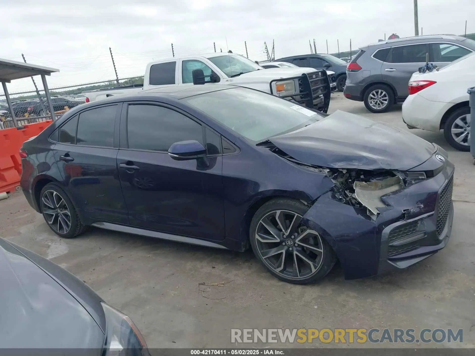 13 Photograph of a damaged car JTDP4RCEXLJ015151 TOYOTA COROLLA 2020