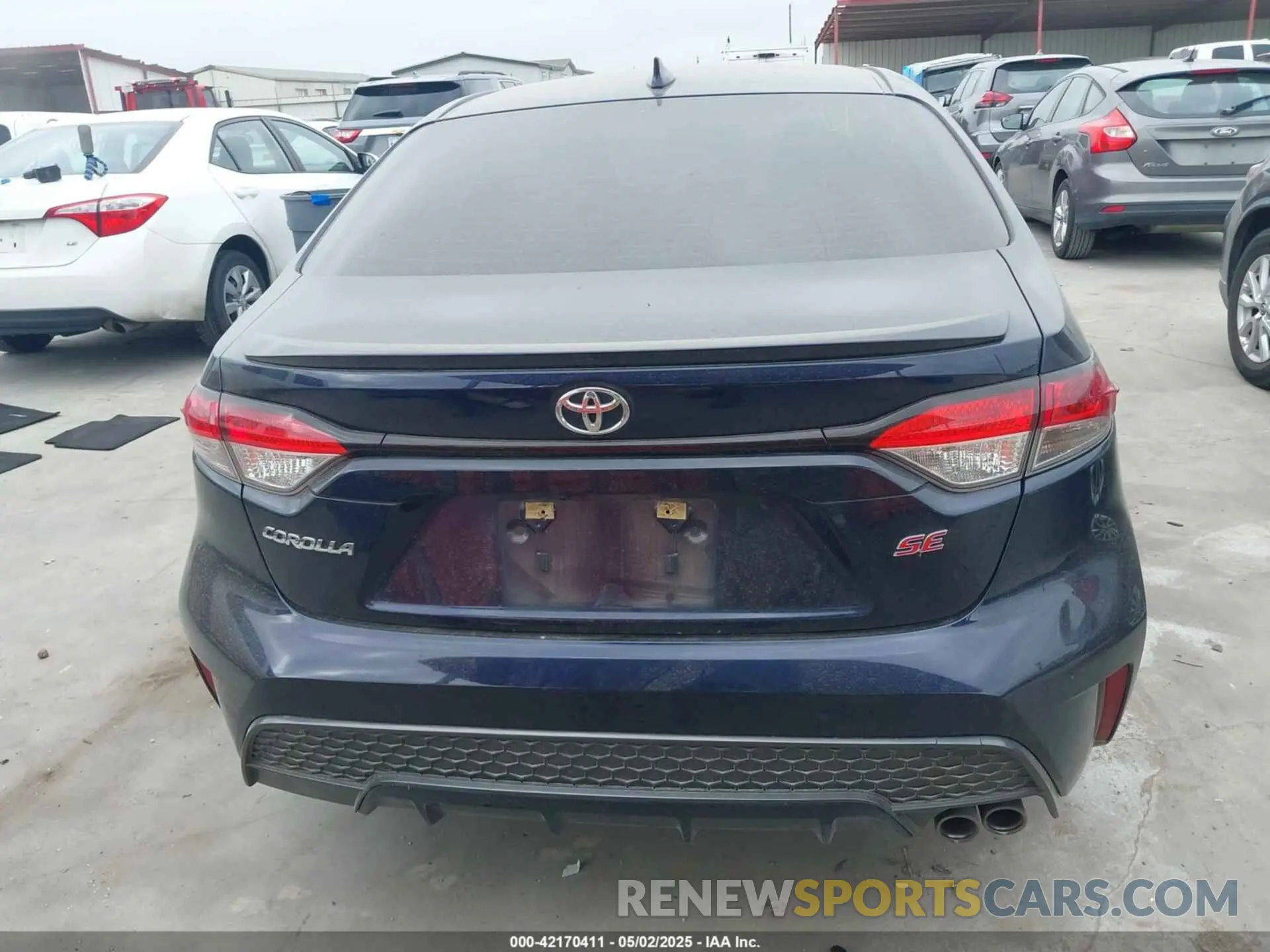 16 Photograph of a damaged car JTDP4RCEXLJ015151 TOYOTA COROLLA 2020