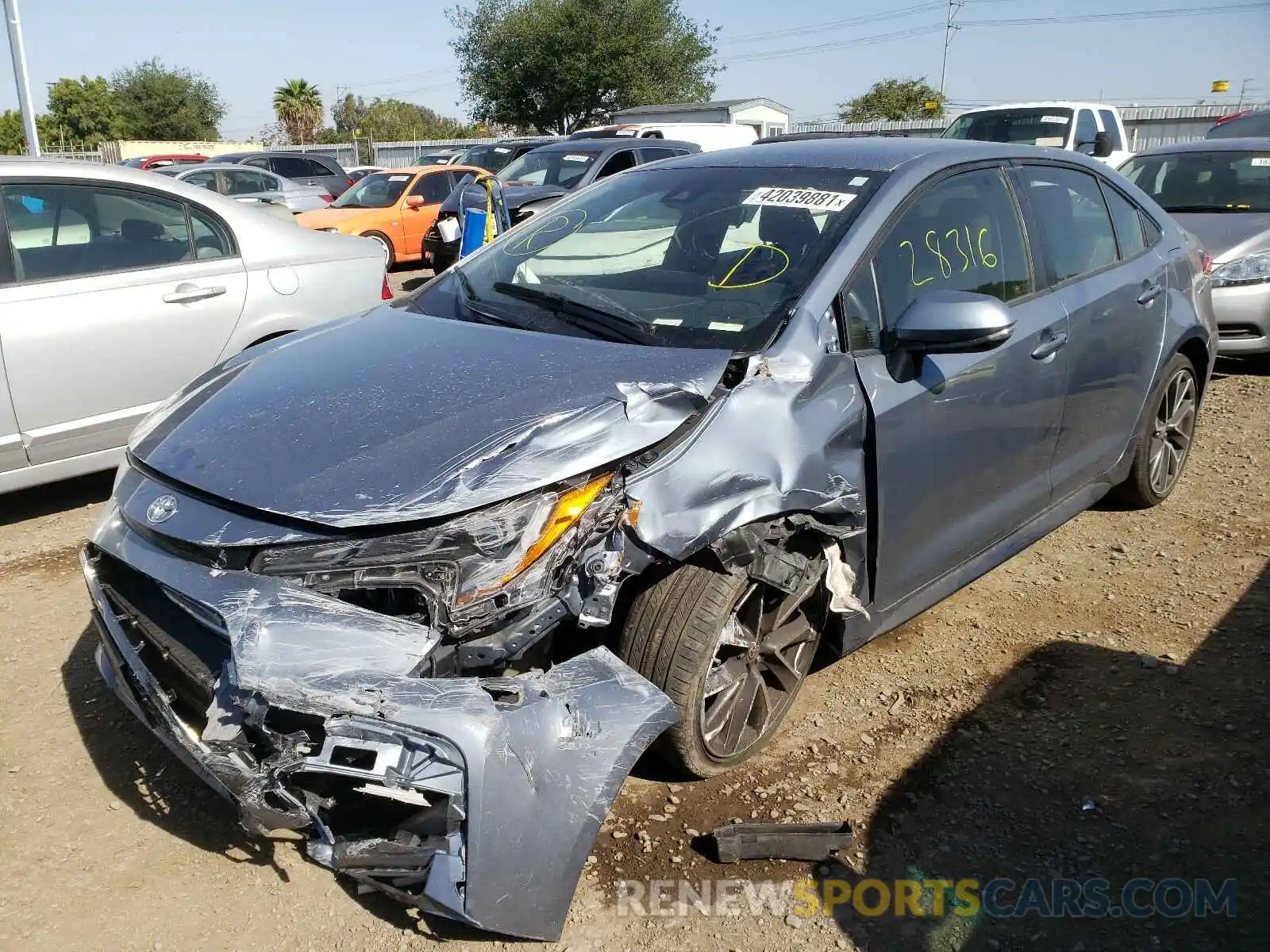 2 Photograph of a damaged car JTDS4RCE0LJ001155 TOYOTA COROLLA 2020