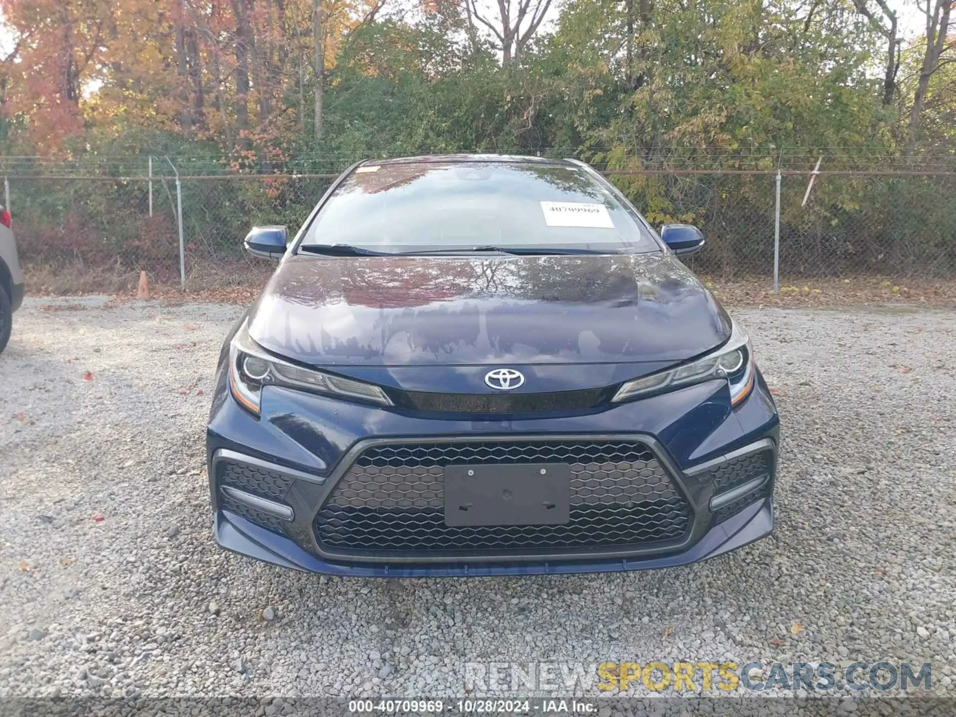 13 Photograph of a damaged car JTDS4RCE0LJ005867 TOYOTA COROLLA 2020