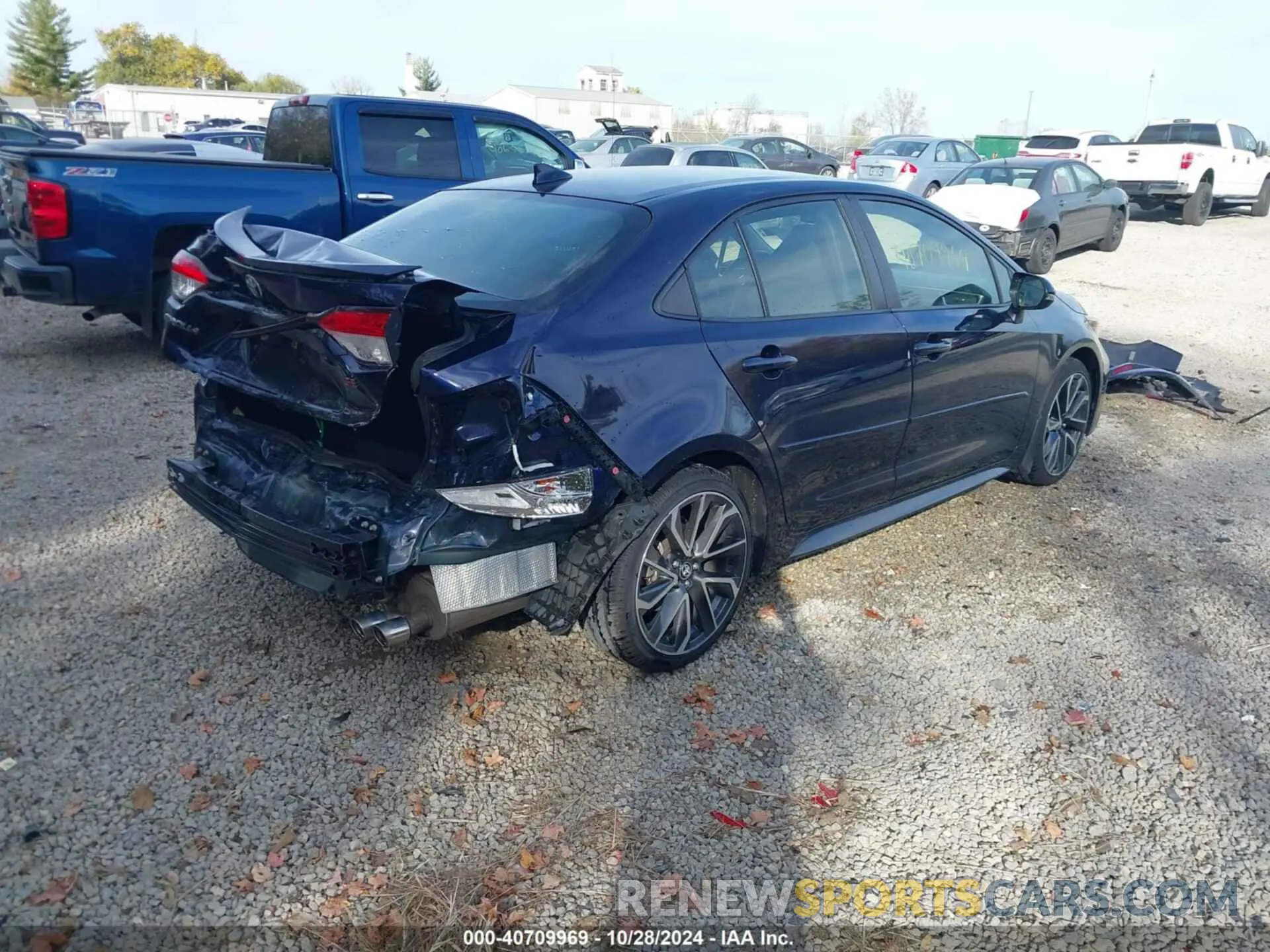 4 Photograph of a damaged car JTDS4RCE0LJ005867 TOYOTA COROLLA 2020