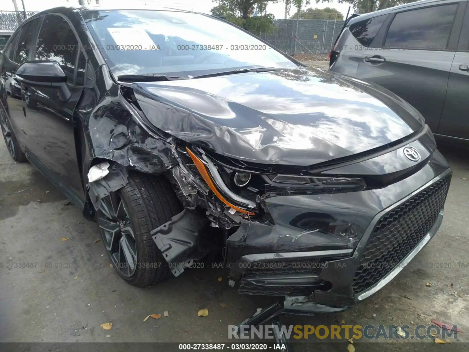 6 Photograph of a damaged car JTDS4RCE0LJ010986 TOYOTA COROLLA 2020