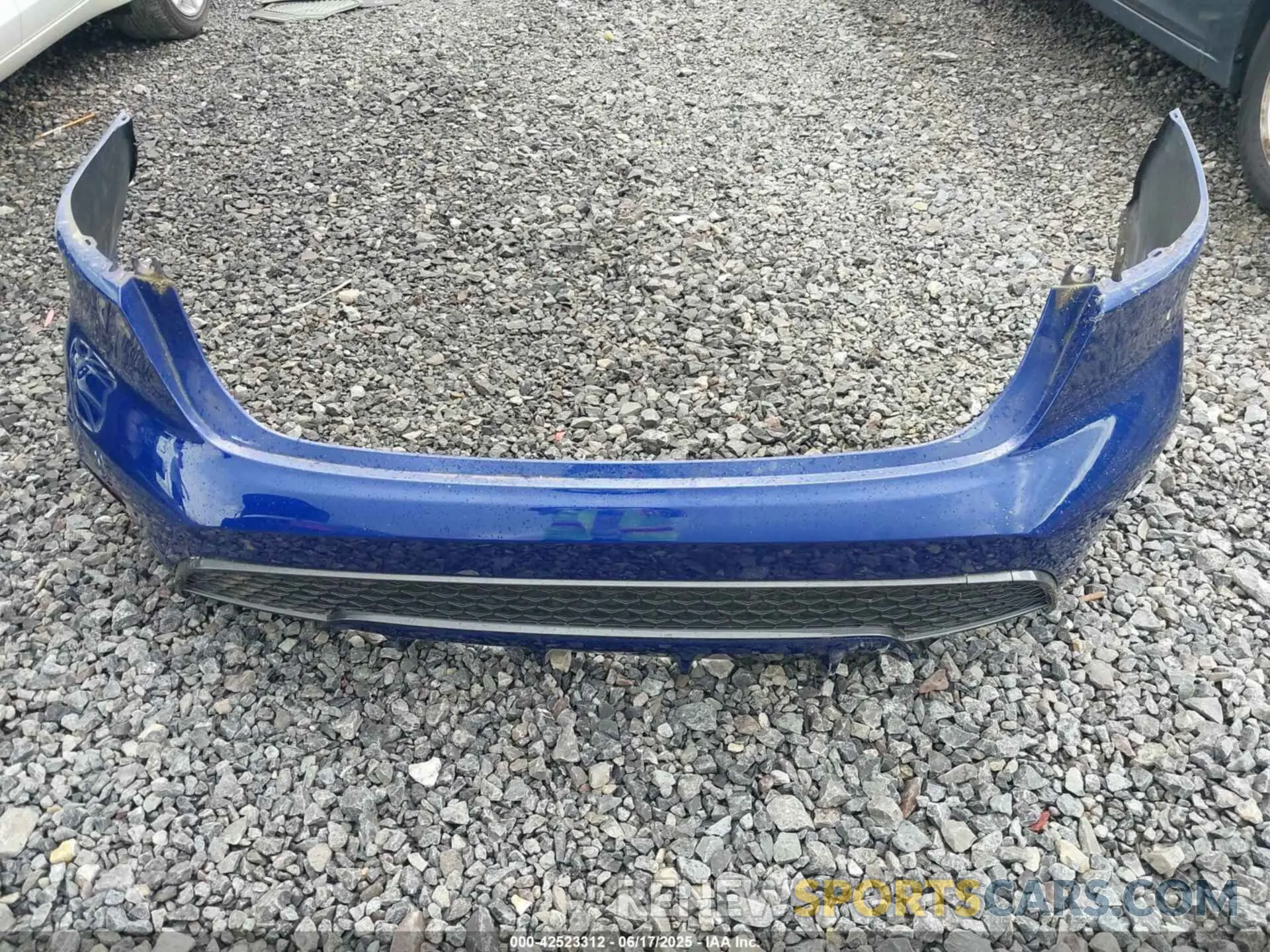 12 Photograph of a damaged car JTDS4RCE0LJ020658 TOYOTA COROLLA 2020