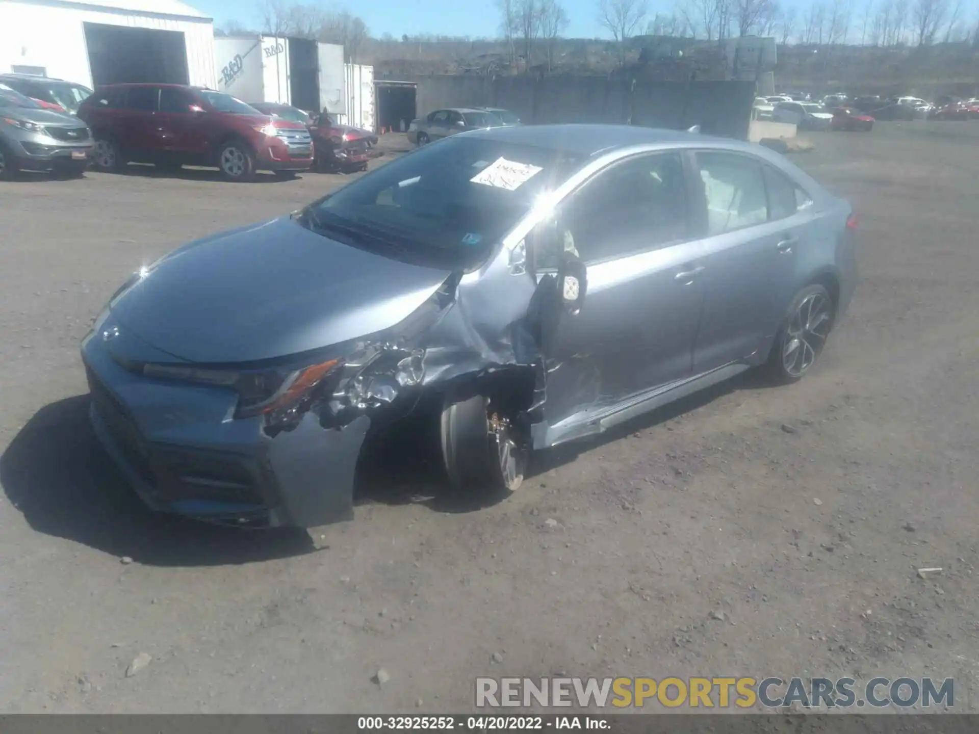 2 Photograph of a damaged car JTDS4RCE0LJ021843 TOYOTA COROLLA 2020