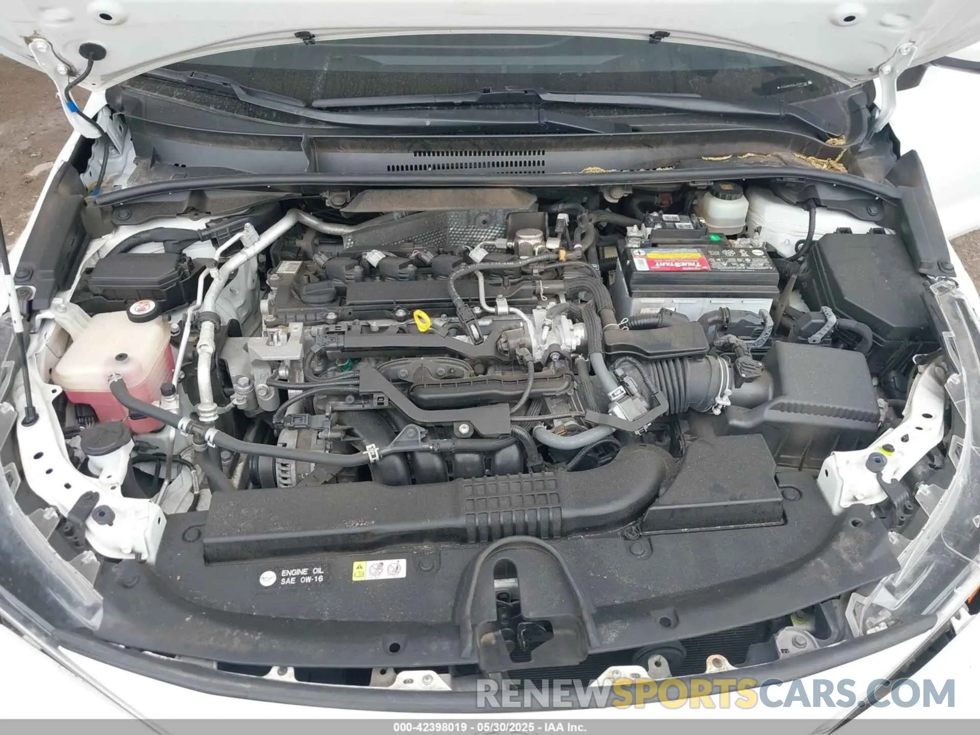 10 Photograph of a damaged car JTDS4RCE0LJ025164 TOYOTA COROLLA 2020