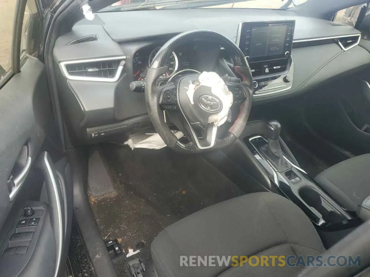 8 Photograph of a damaged car JTDS4RCE0LJ026296 TOYOTA COROLLA 2020