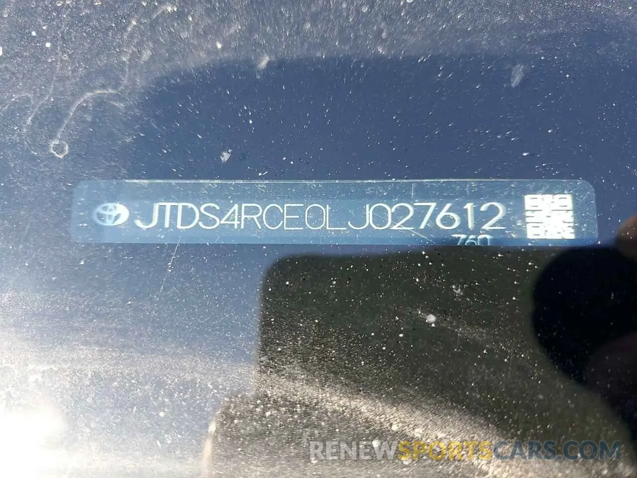 12 Photograph of a damaged car JTDS4RCE0LJ027612 TOYOTA COROLLA 2020
