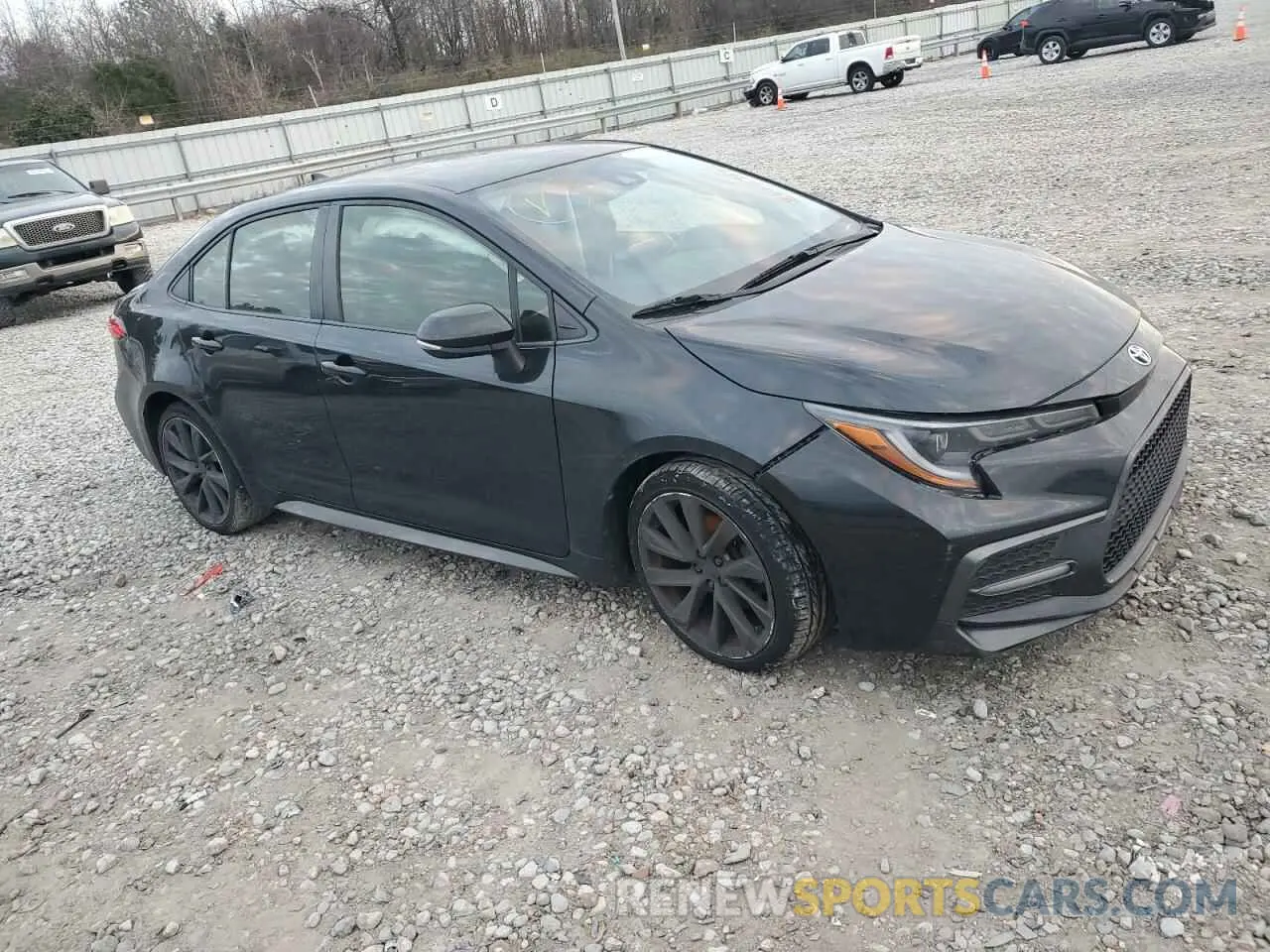 4 Photograph of a damaged car JTDS4RCE0LJ027612 TOYOTA COROLLA 2020