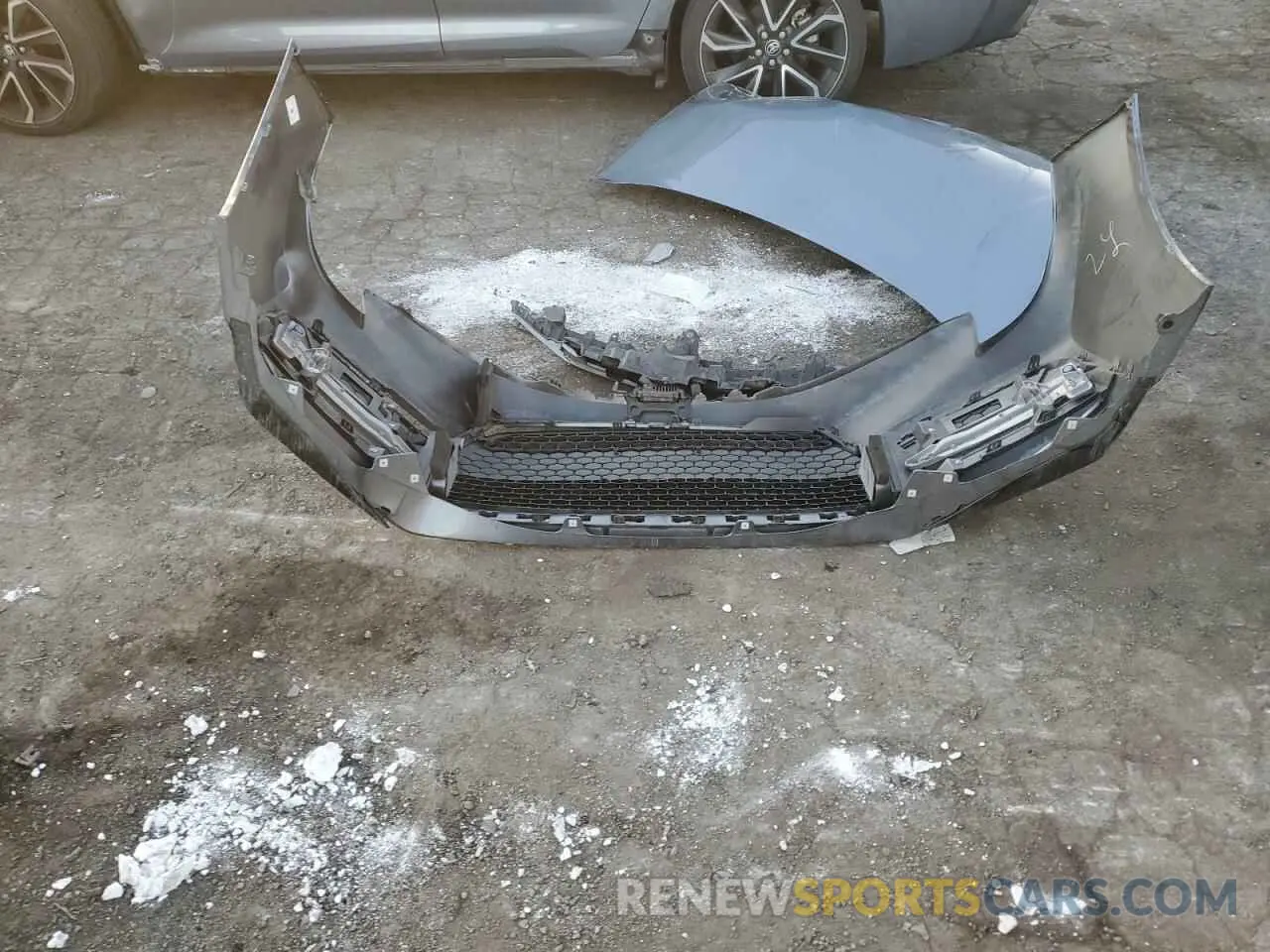 14 Photograph of a damaged car JTDS4RCE0LJ032938 TOYOTA COROLLA 2020