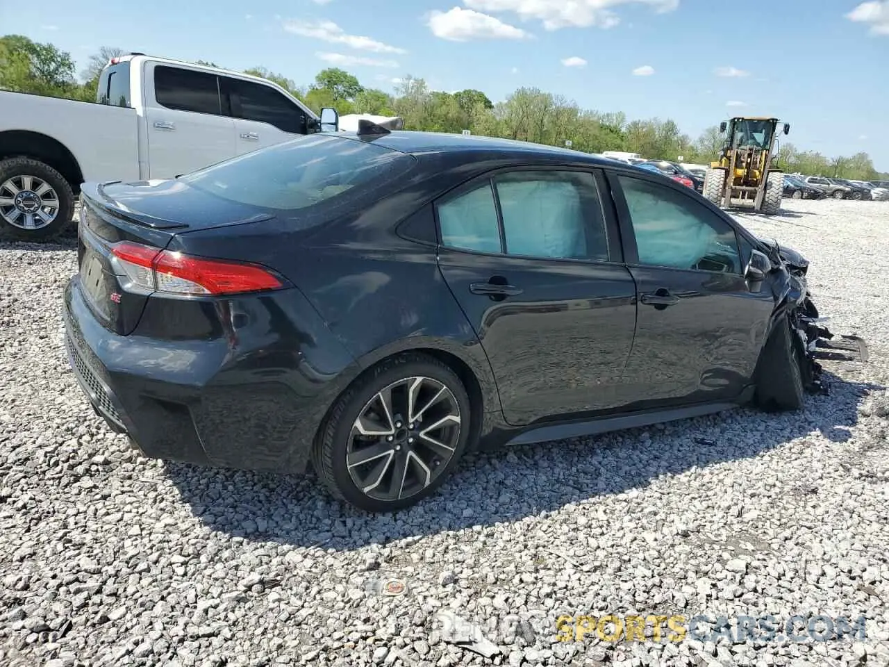3 Photograph of a damaged car JTDS4RCE0LJ052879 TOYOTA COROLLA 2020