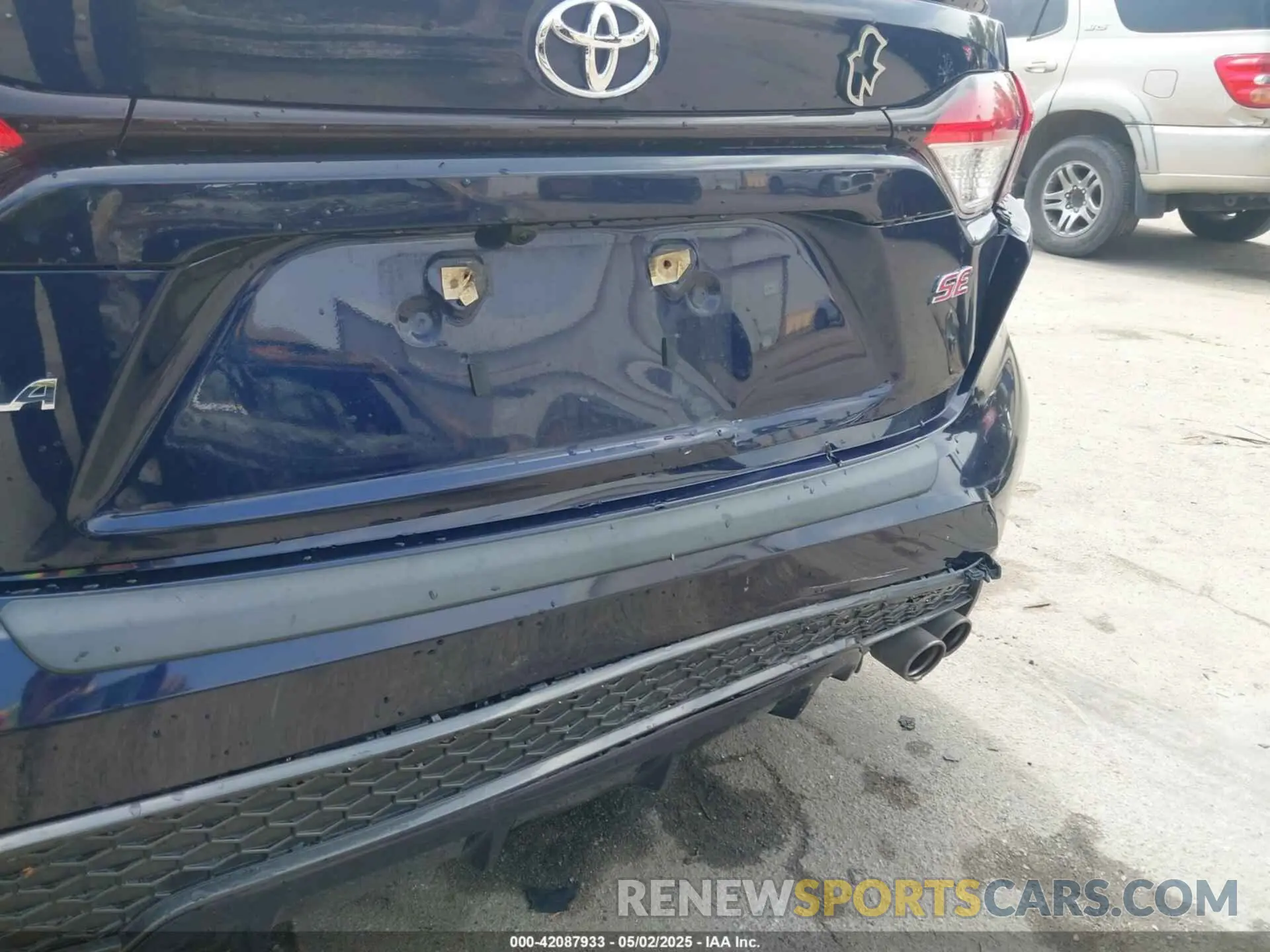 18 Photograph of a damaged car JTDS4RCE1LJ002153 TOYOTA COROLLA 2020