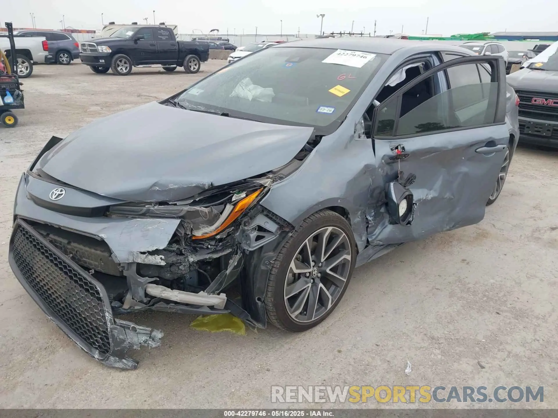 6 Photograph of a damaged car JTDS4RCE1LJ006560 TOYOTA COROLLA 2020