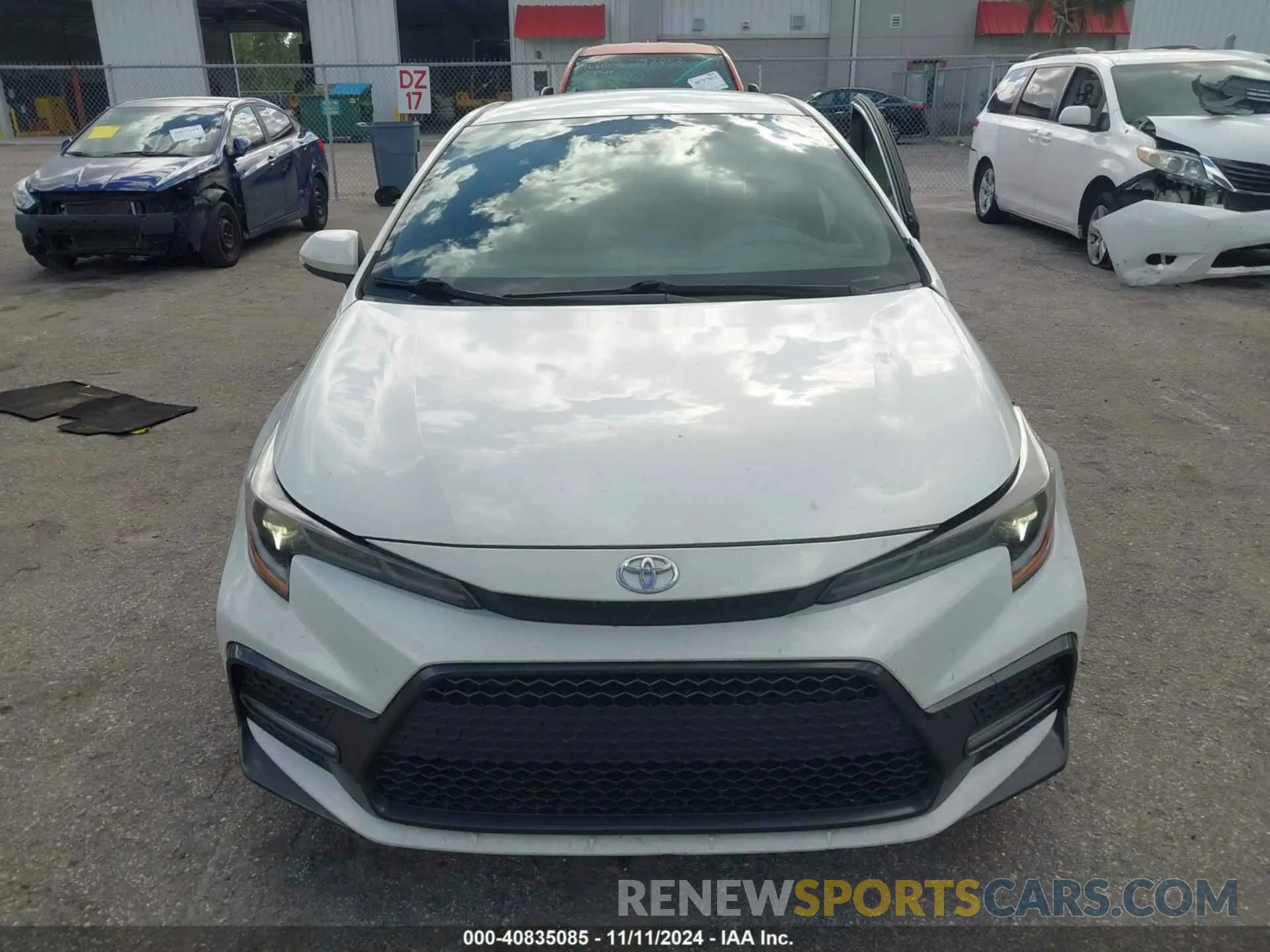 12 Photograph of a damaged car JTDS4RCE1LJ012732 TOYOTA COROLLA 2020