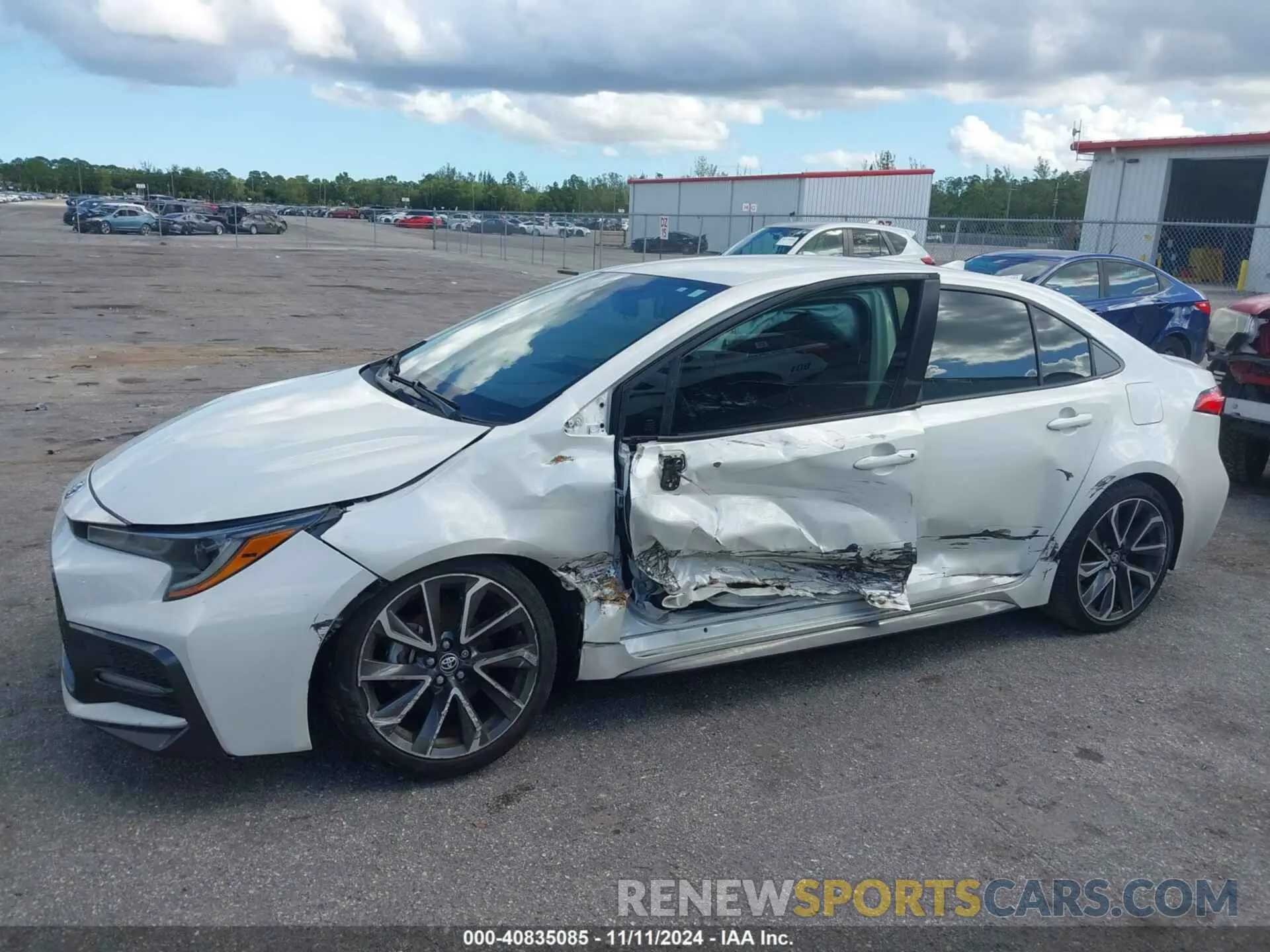 6 Photograph of a damaged car JTDS4RCE1LJ012732 TOYOTA COROLLA 2020