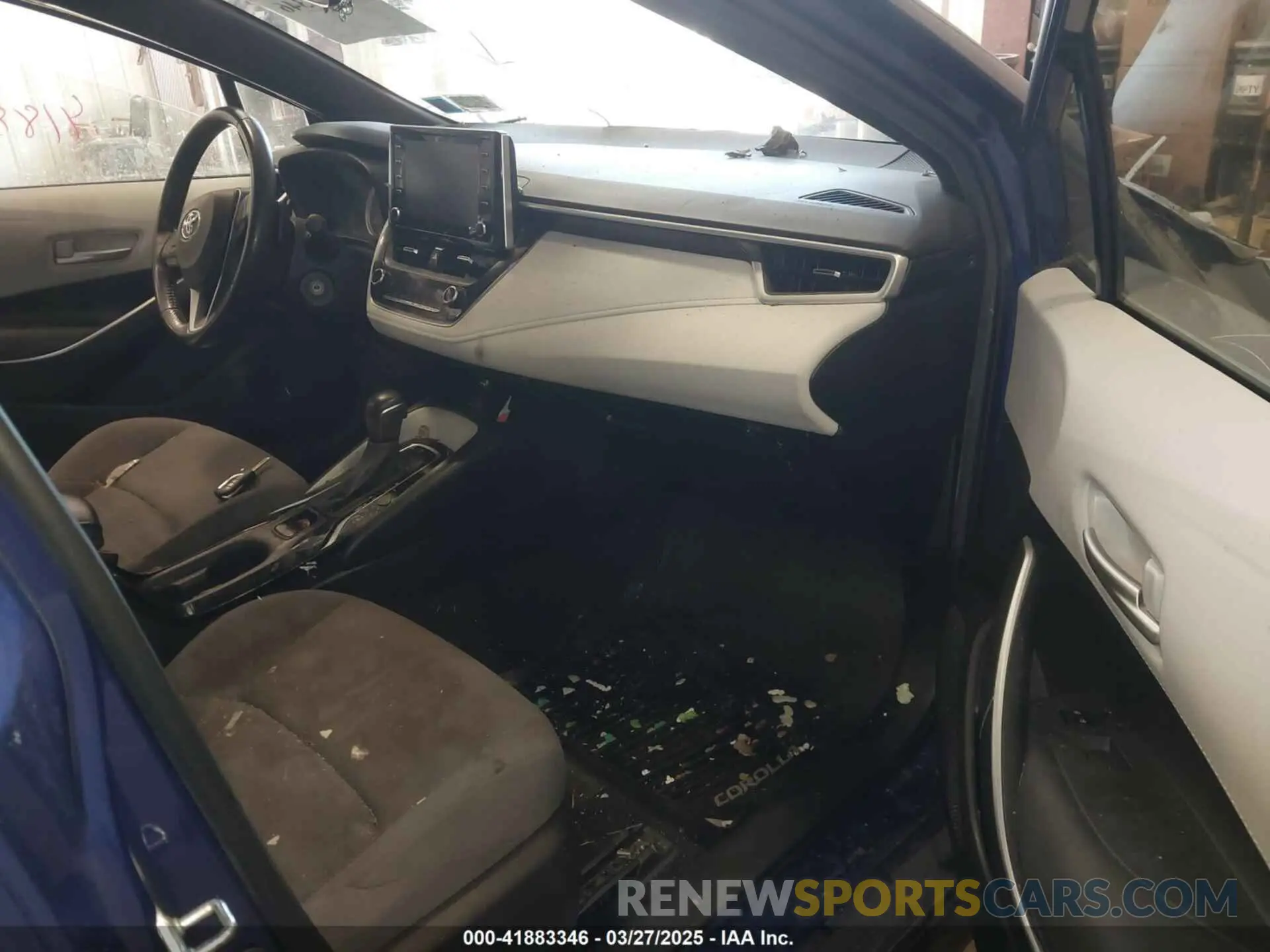 5 Photograph of a damaged car JTDS4RCE1LJ017106 TOYOTA COROLLA 2020