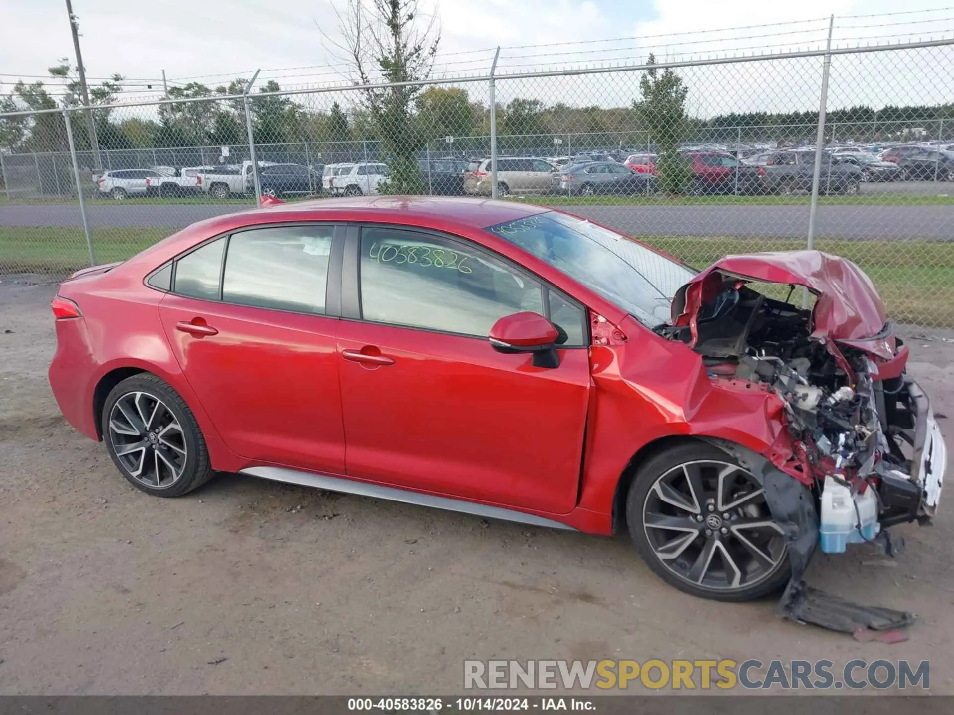 13 Photograph of a damaged car JTDS4RCE1LJ024640 TOYOTA COROLLA 2020