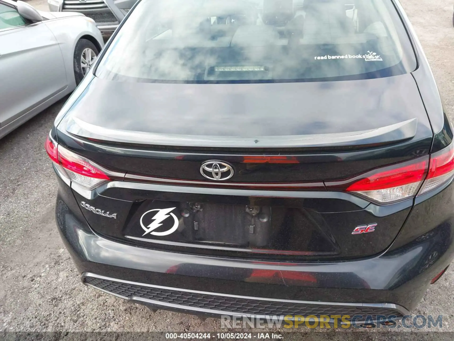 16 Photograph of a damaged car JTDS4RCE2LJ013601 TOYOTA COROLLA 2020