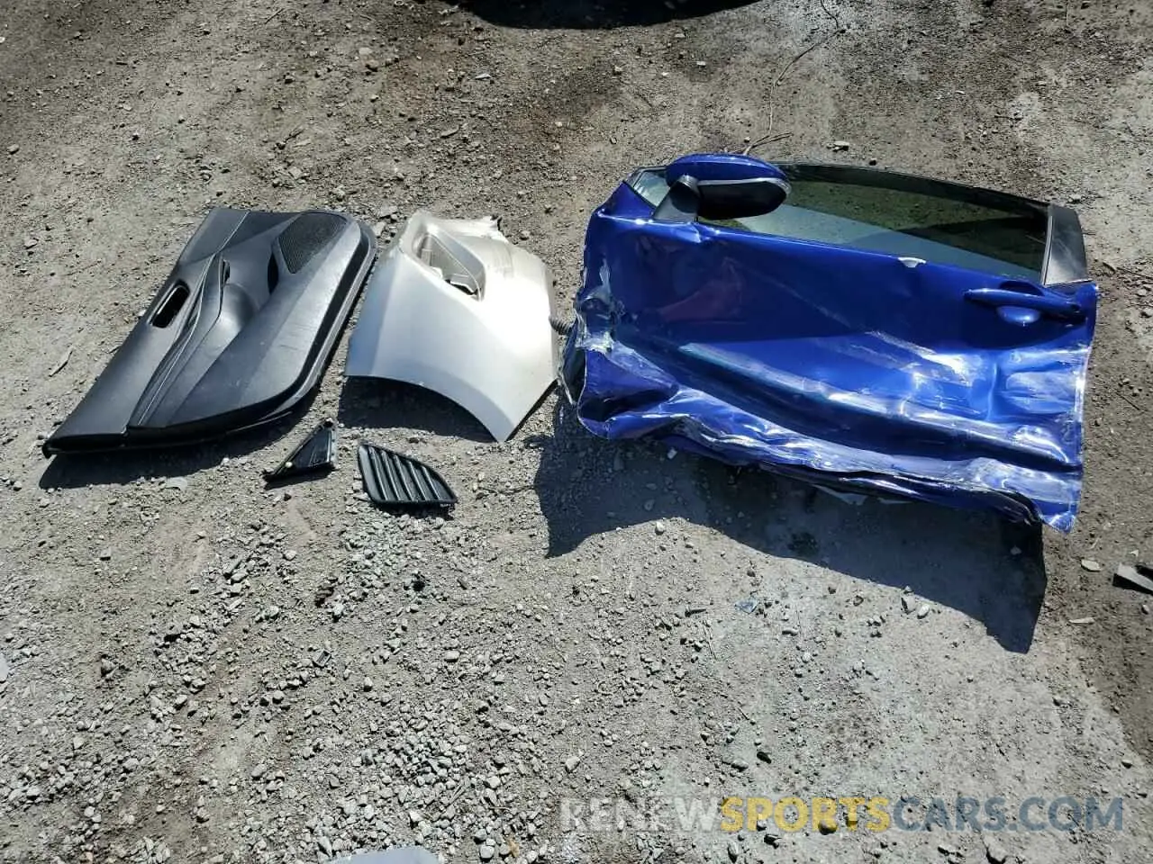12 Photograph of a damaged car JTDS4RCE2LJ013730 TOYOTA COROLLA 2020