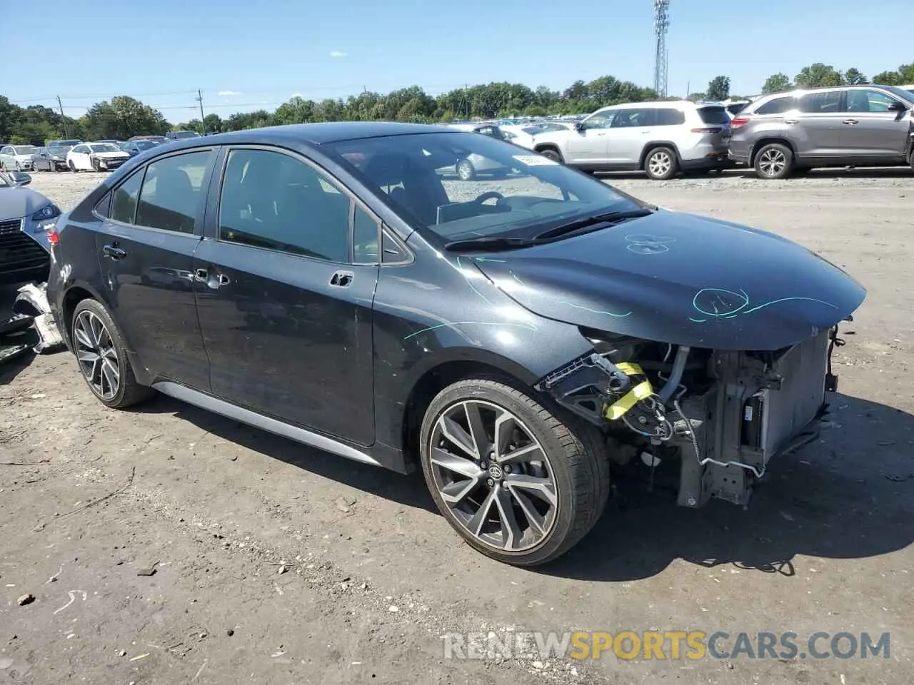 4 Photograph of a damaged car JTDS4RCE2LJ015588 TOYOTA COROLLA 2020