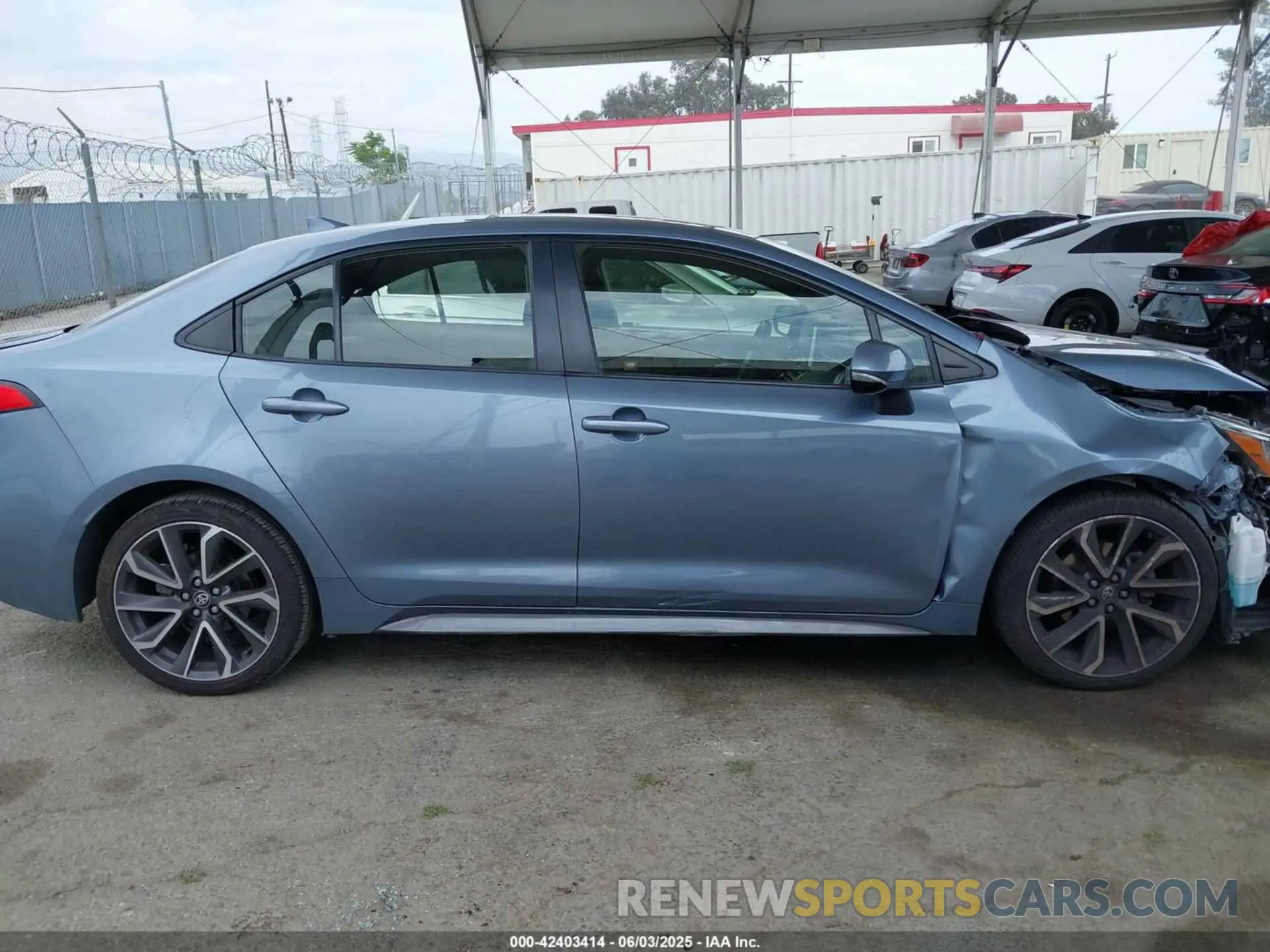 13 Photograph of a damaged car JTDS4RCE2LJ016921 TOYOTA COROLLA 2020
